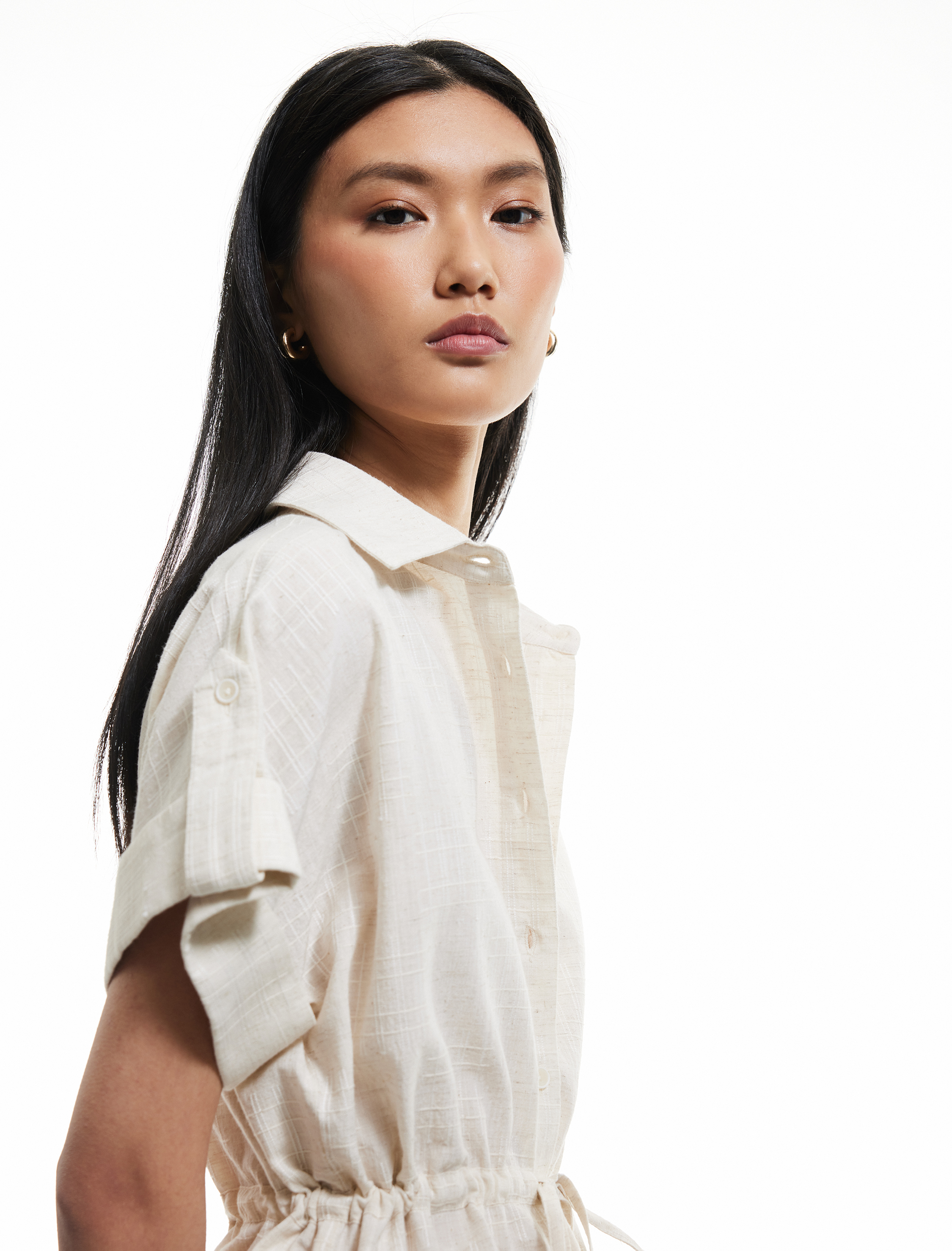   Viskon Keten Karışımlı Beli Bağlamalı Kısa Kollu Gömlek