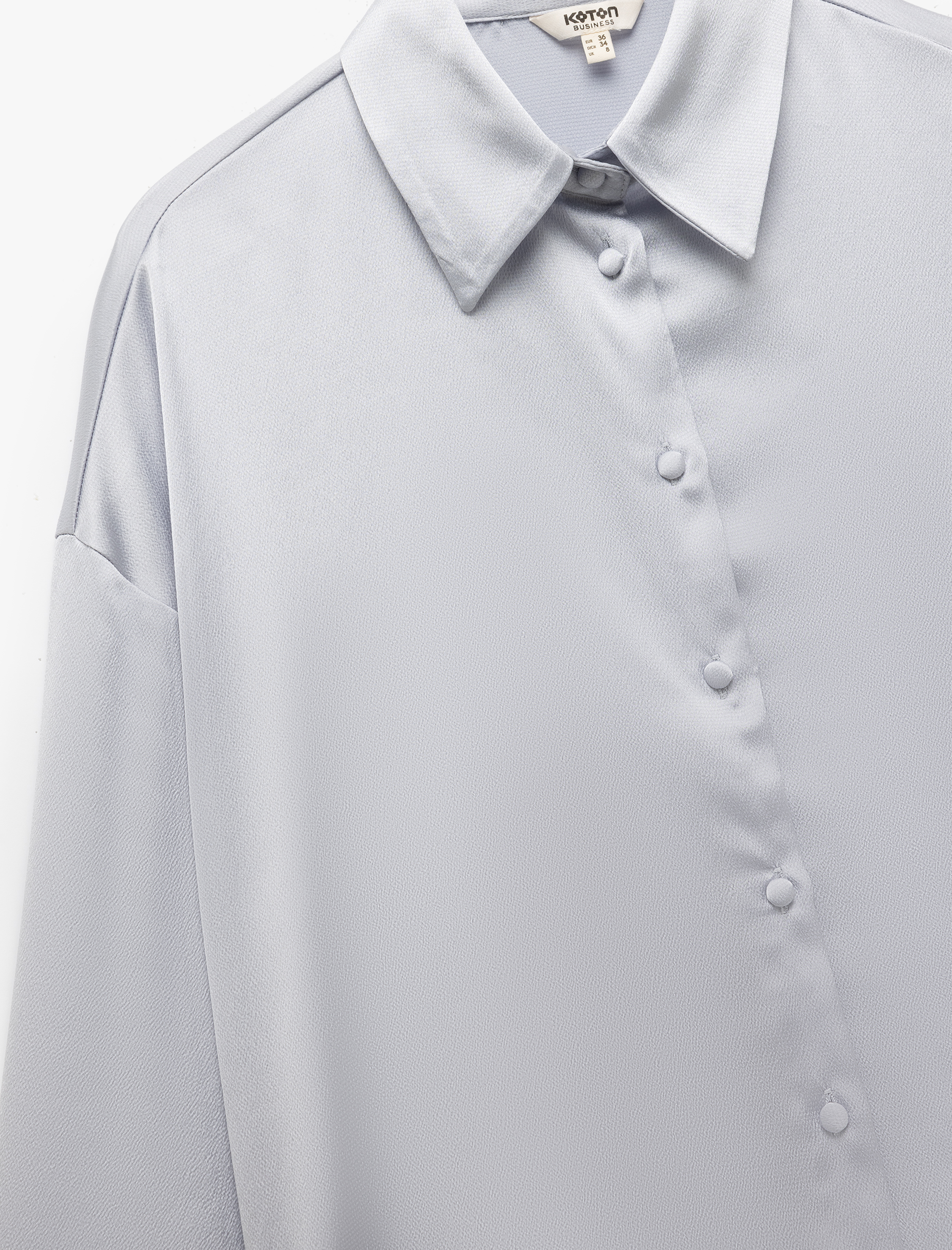   Düğmeli Uzun Kollu Klasik Yaka Saten Gömlek