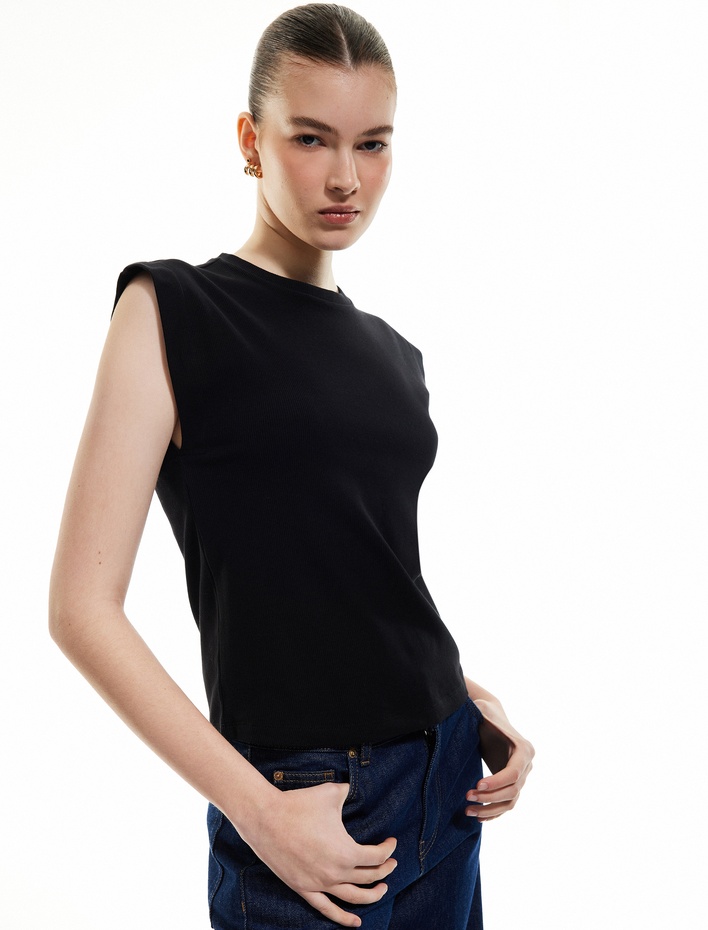  Pamuklu Bisiklet Yaka Kolsuz Basic Tişört