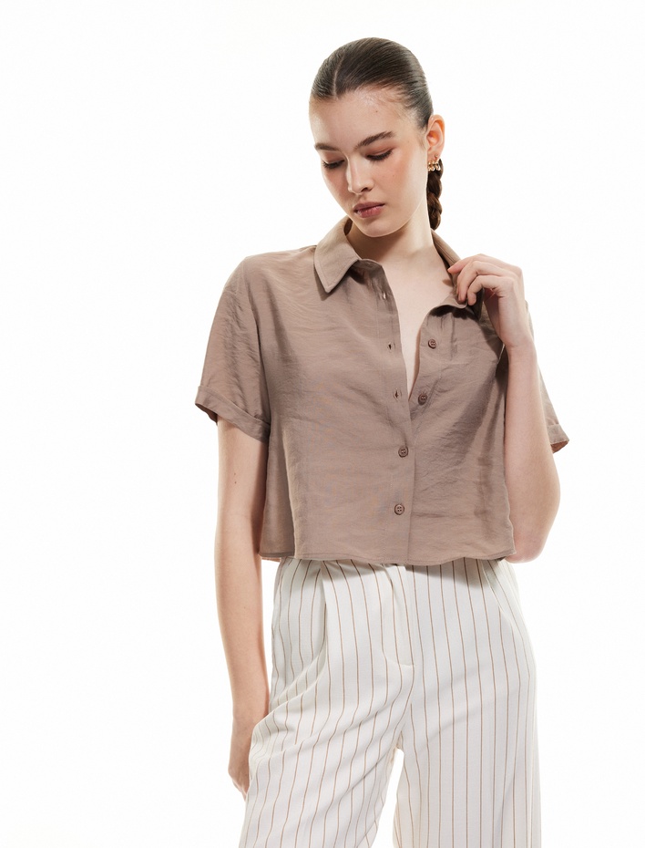  Modal Kumaş Kısa Kollu Crop Gömlek