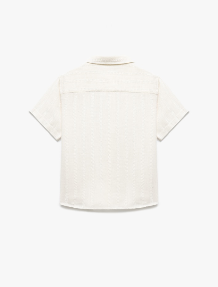 Erkek Çocuk Düğme Detaylı Tek Cepli Viskon Karışımlı Kısa Kollu Gömlek