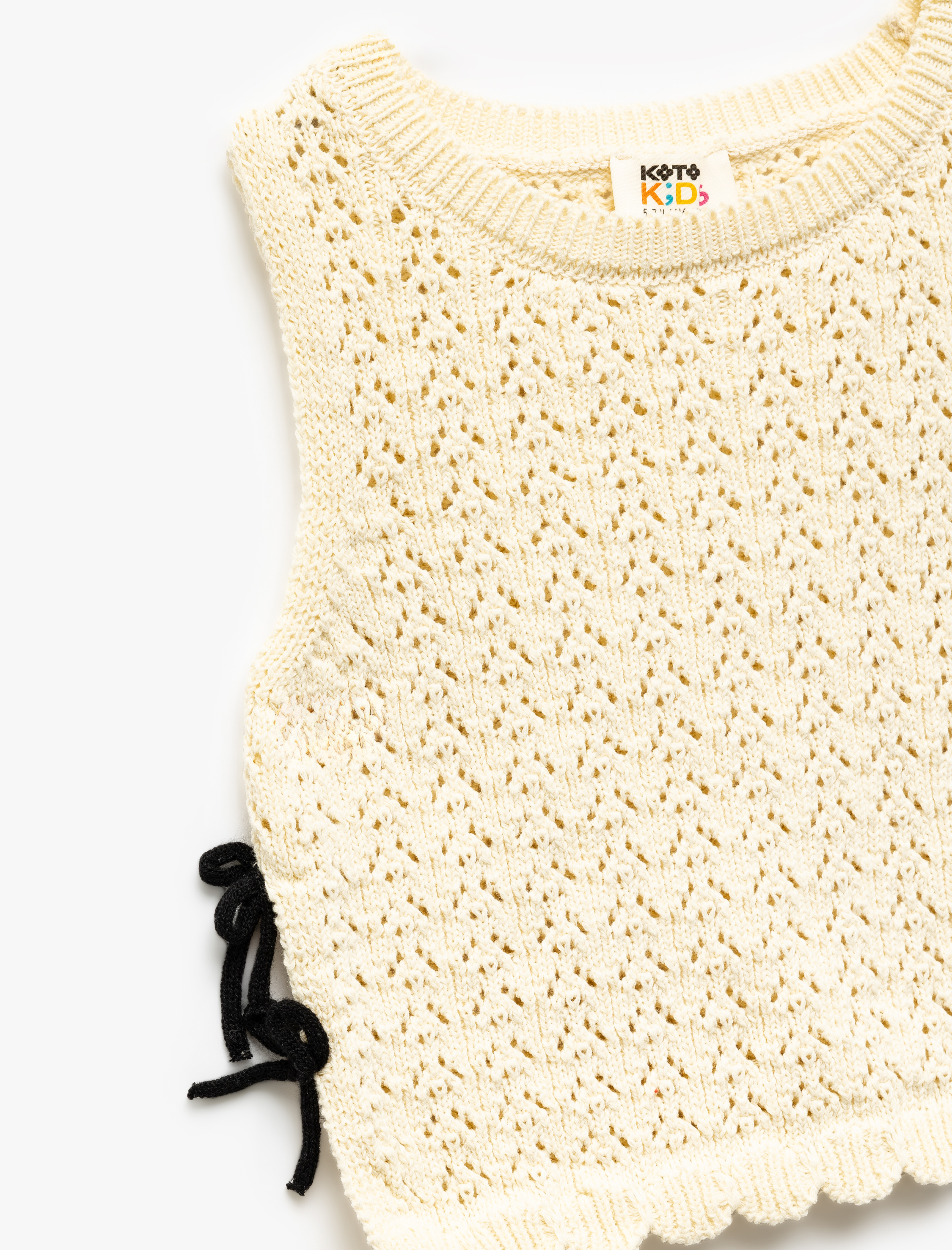  Kız Çocuk Bisiklet Yaka Ajurlu Kolsuz Triko Crop Atlet