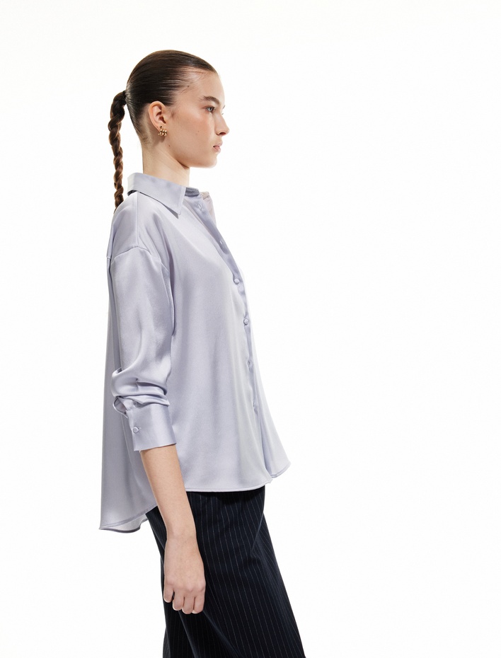  Düğmeli Uzun Kollu Klasik Yaka Saten Gömlek