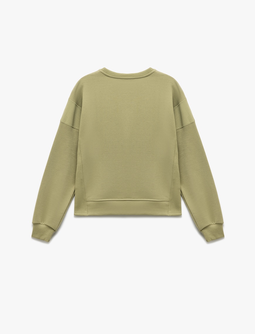   Üç İplik Uzun Kollu Bisiklet Yaka Basic Sweatshirt