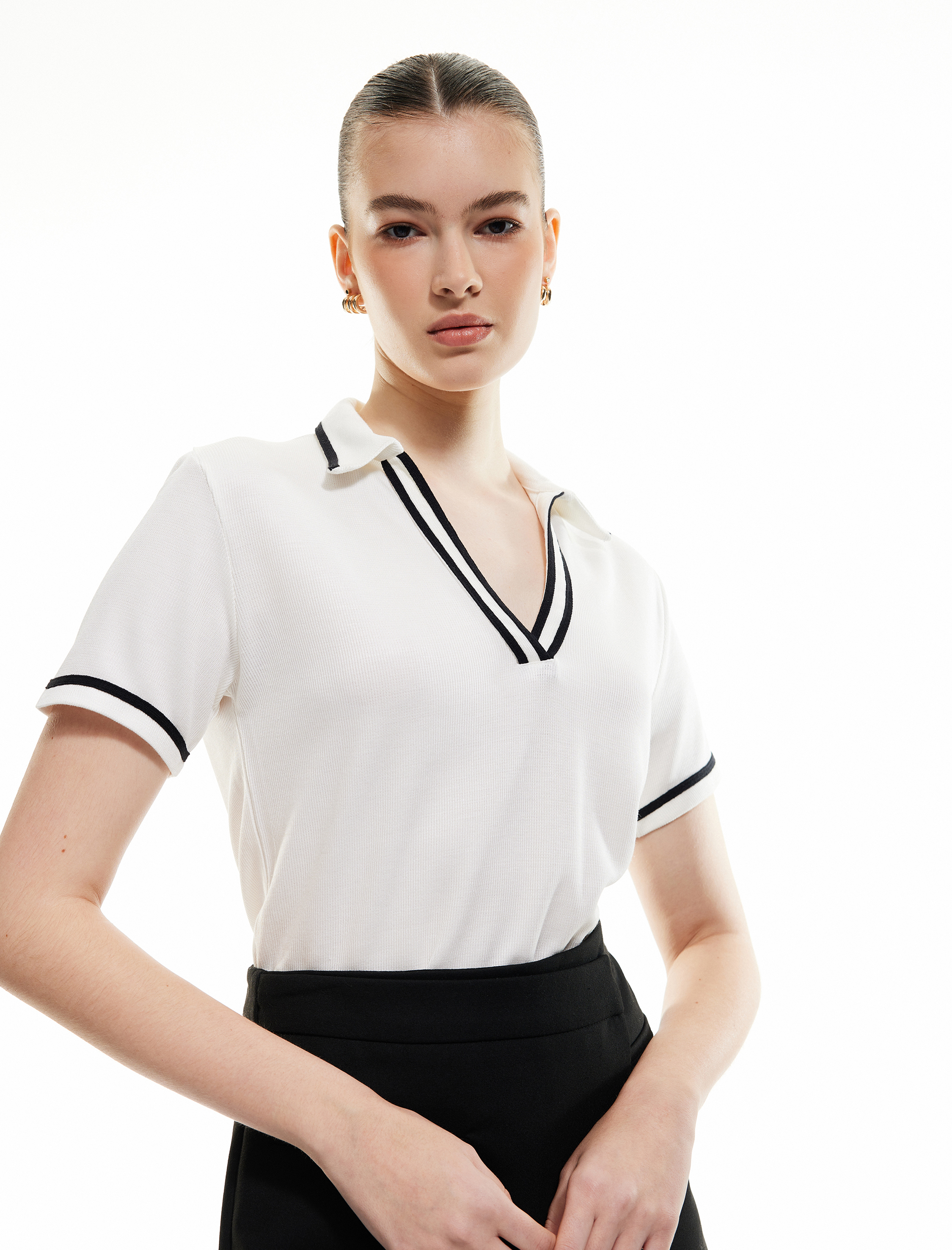 Regular Fit Viskon Kumaş Kısa Kollu Çizgili Polo Yaka Tişört