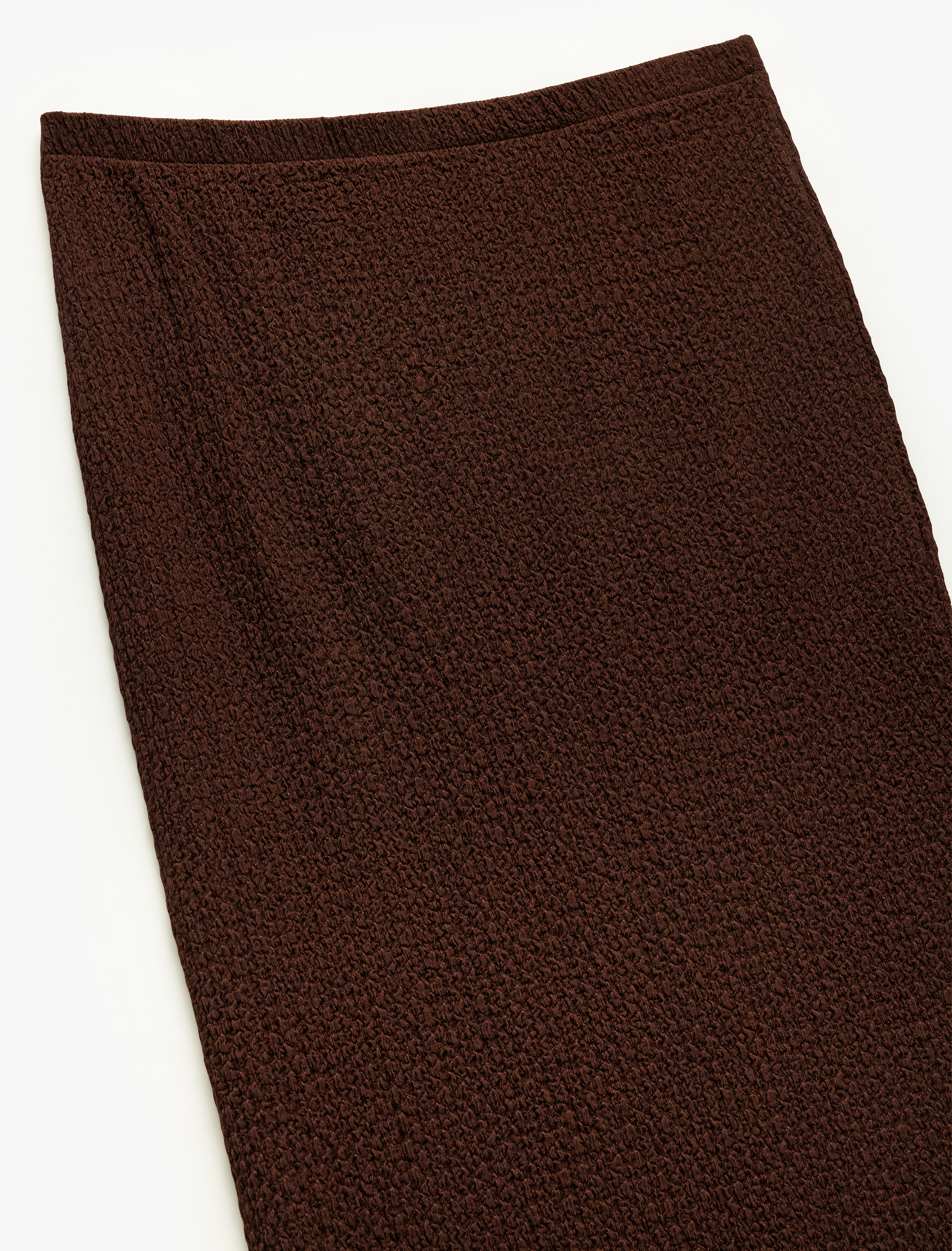   Slim Fit Yırtmaç Detaylı Midi Boy Dokulu Kalem Etek