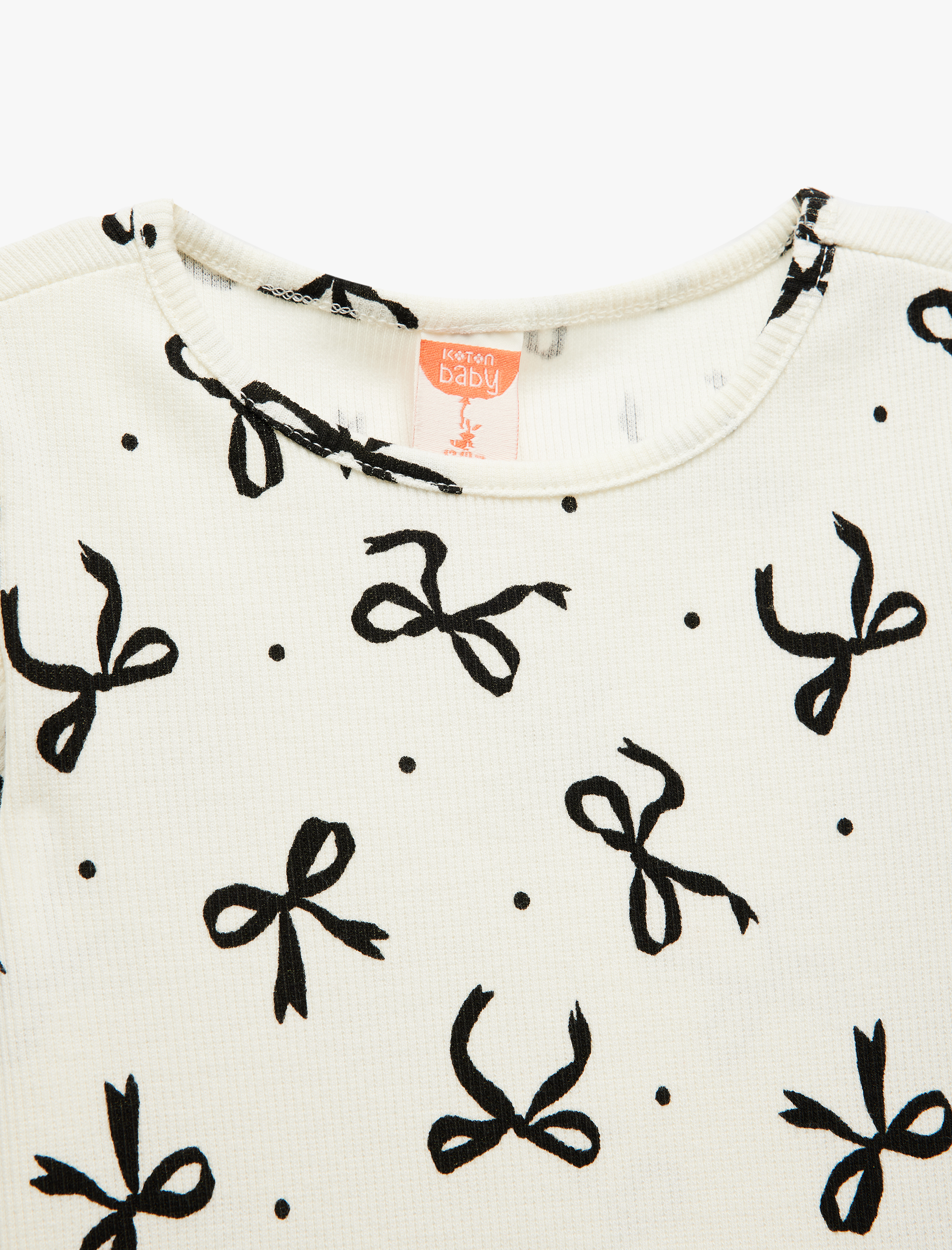  Kız Bebek Fiyonk Desenli Kısa Kollu Bisiklet Yaka Pamuklu Tişört