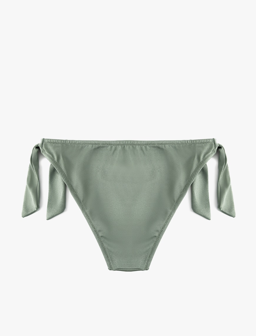   Astarlı Yanları Bağlama Detaylı Parlak Bikini Altı
