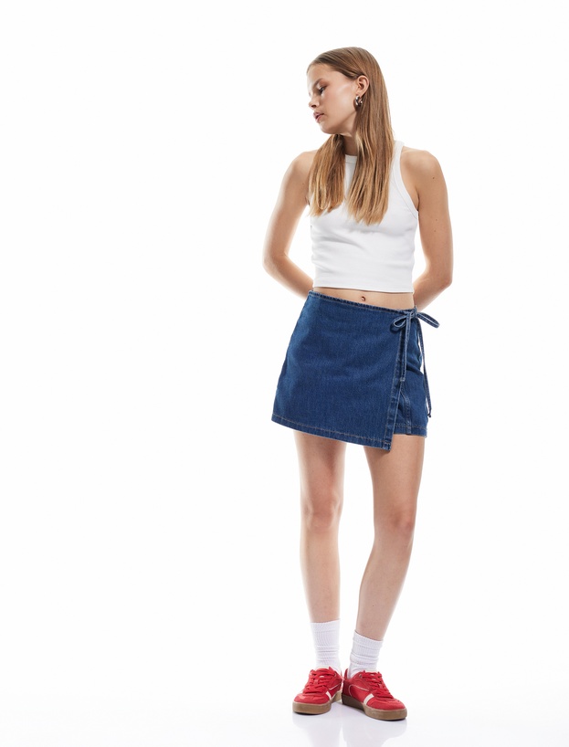 Pamuklu Bağlama Detaylı Mini Denim Şort Etek_0