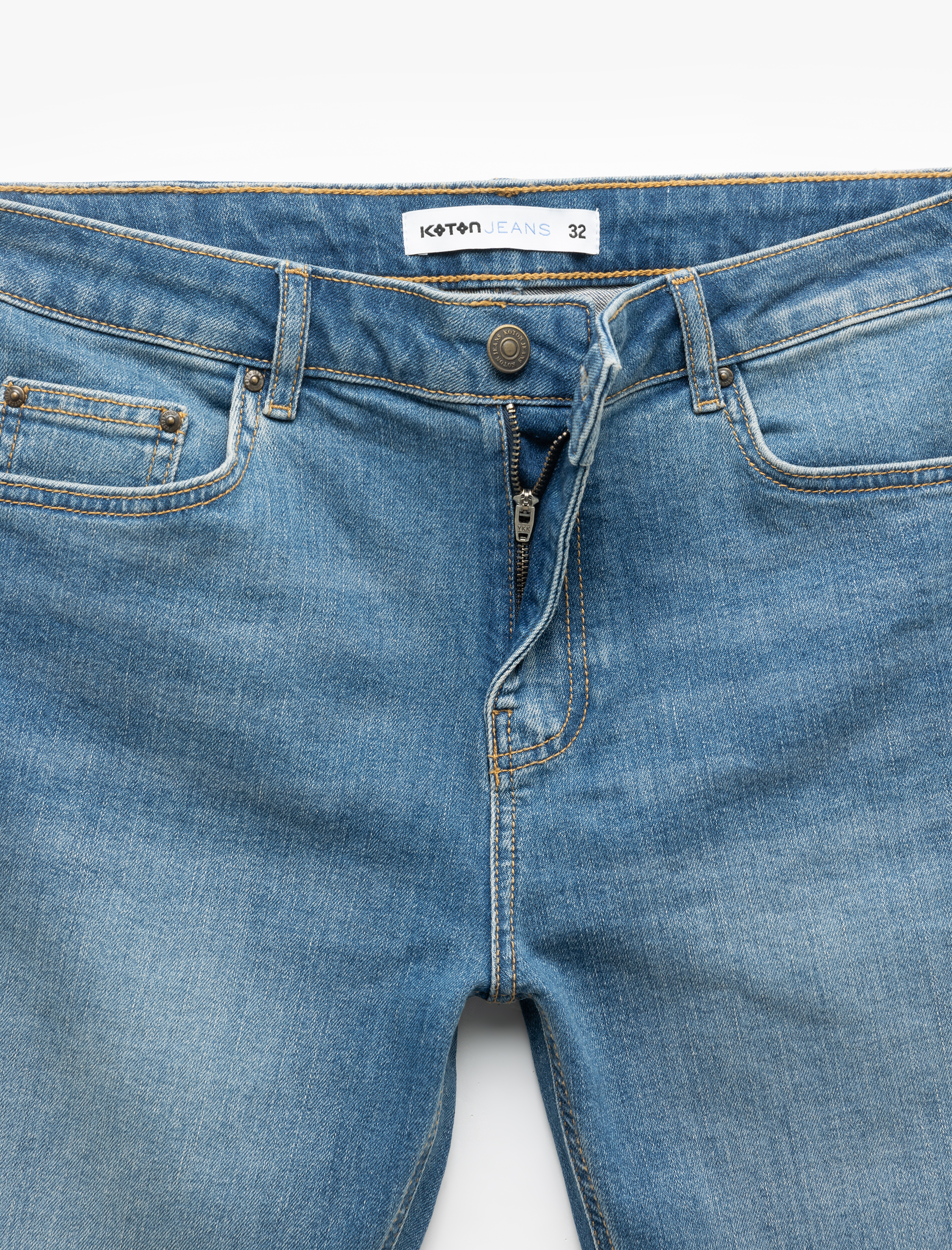   Pamuklu Slim Fit Katlamalı Paça Bermuda Jean Şort