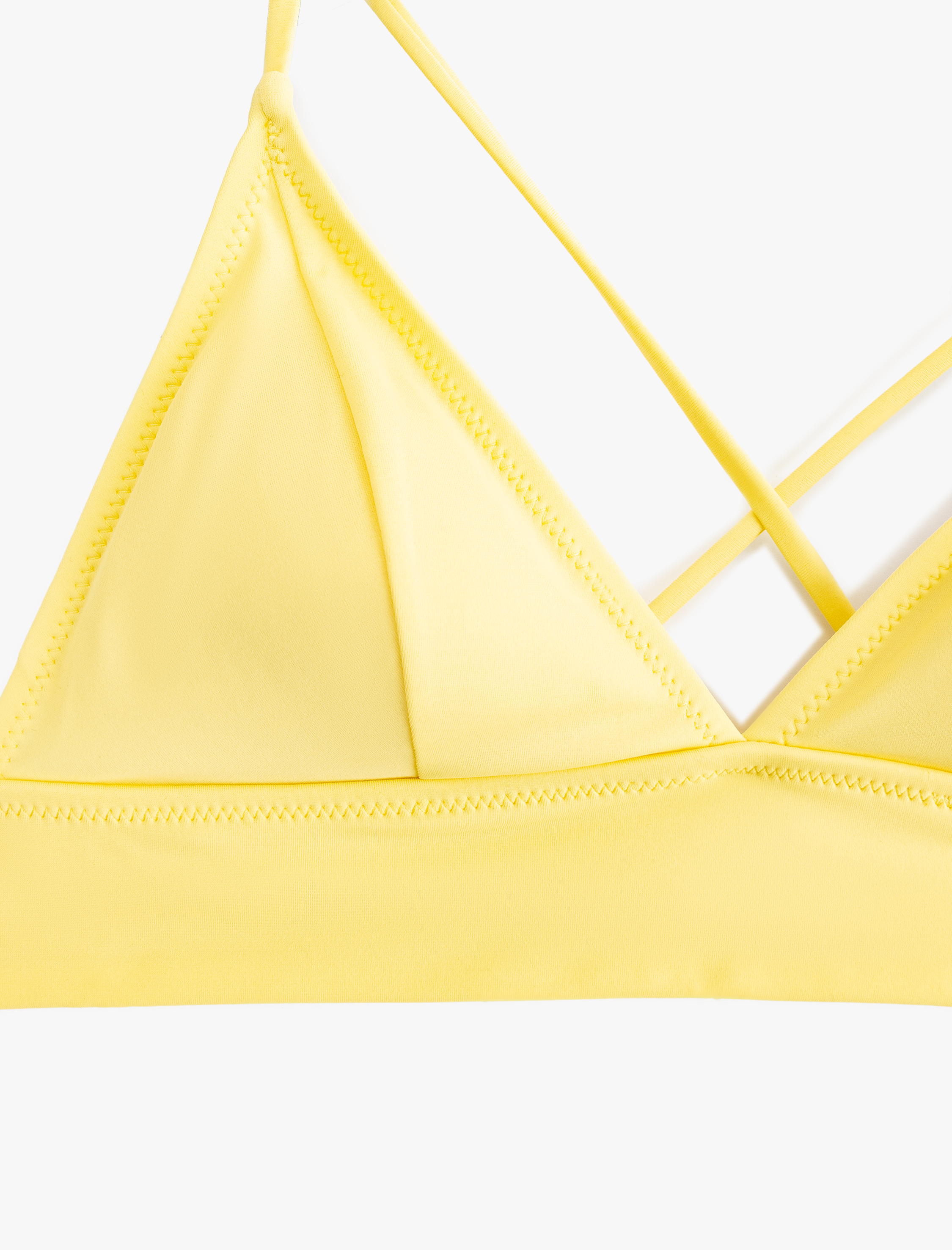   Arkası Çapraz Bağlama Detaylı V Yaka Bralet Bikini Üstü