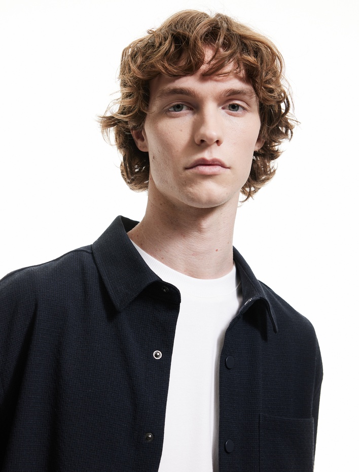  Çıtçıt Düğme Detaylı Cepli Regular Fit Viskon Karışımlı Uzun Kollu Gömlek