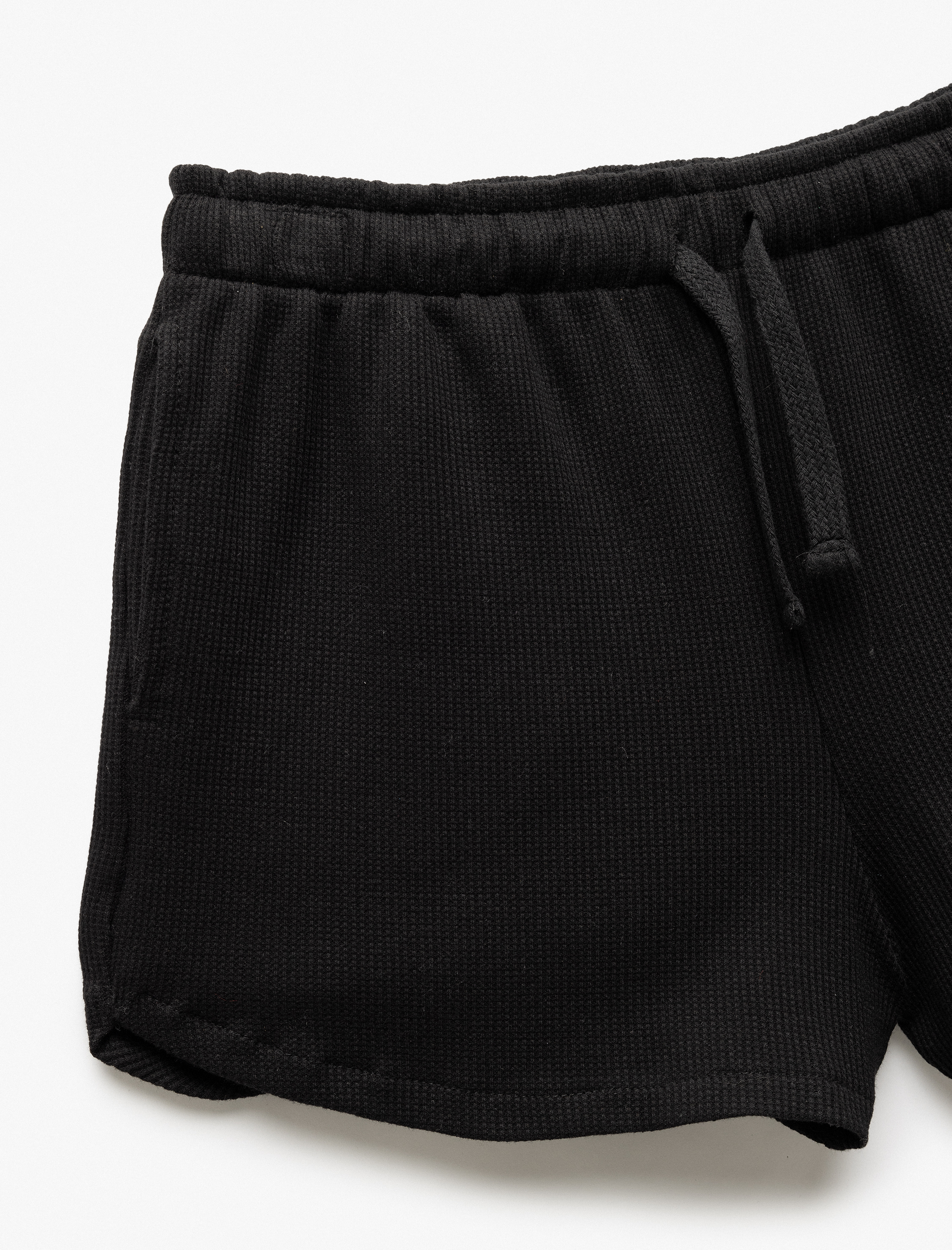Pamuklu Cep Detaylı Slim Fit Beli Bağcıklı Mini Şort