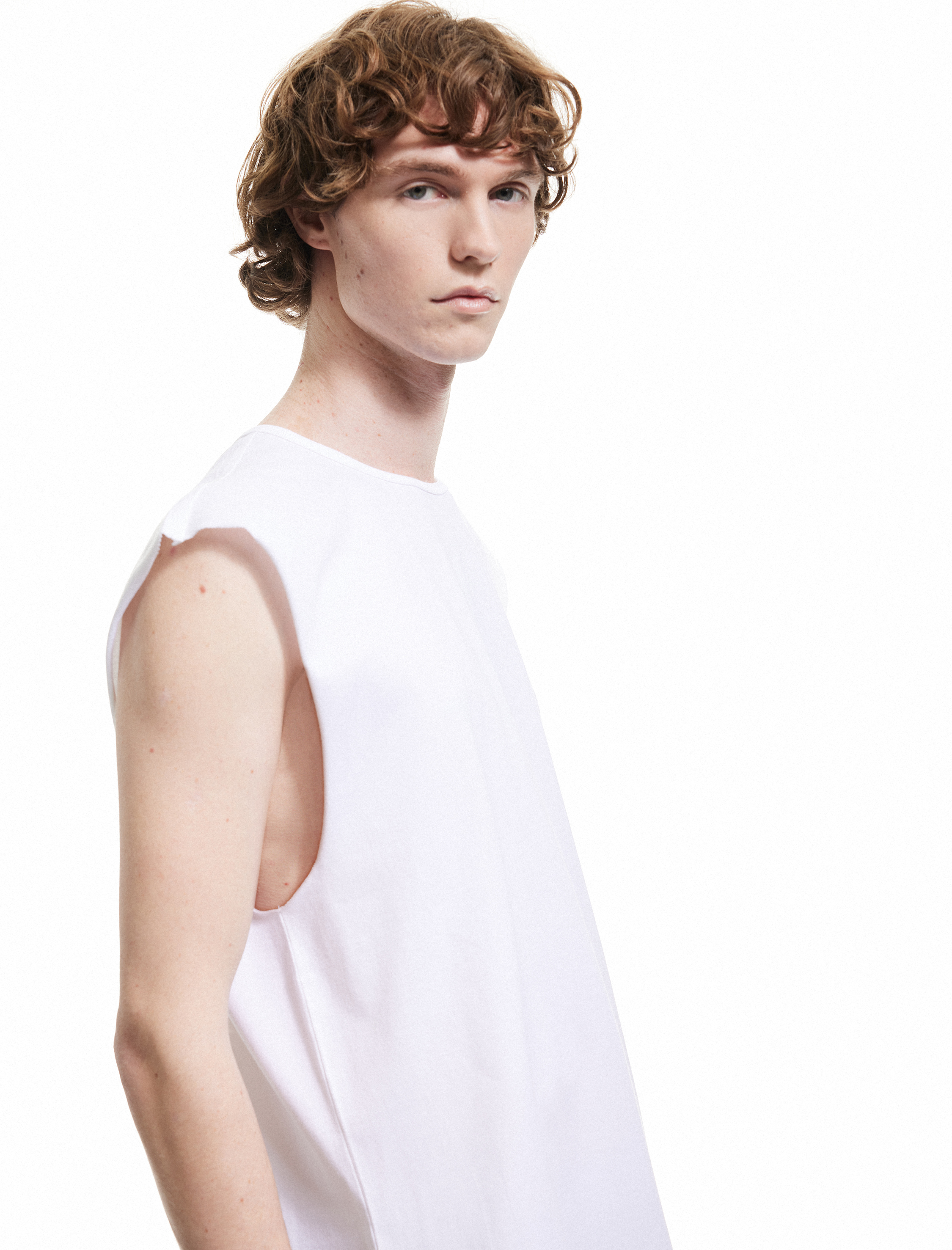   Pamuklu Bisiklet Yaka Basic Kolsuz Tişört