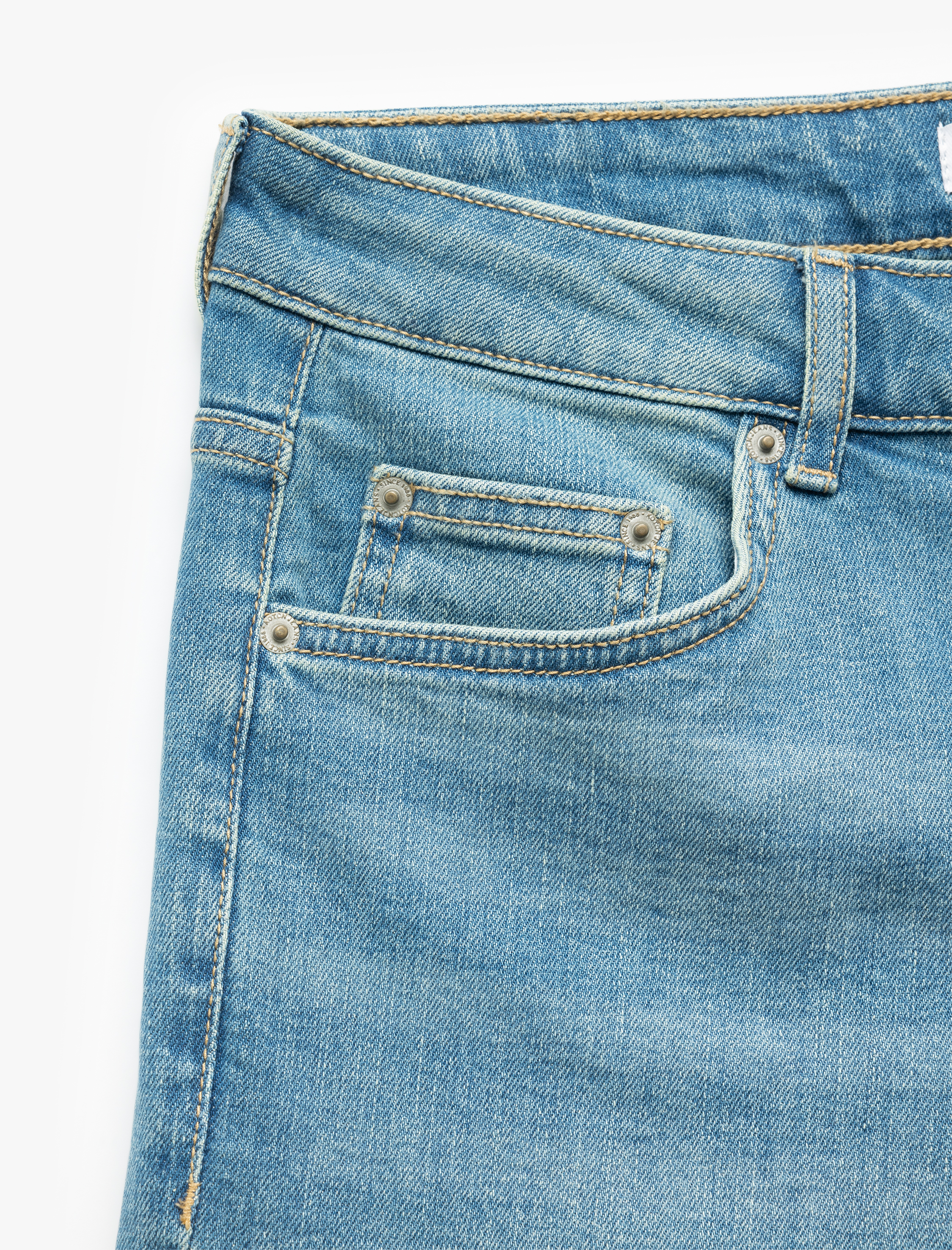   Katlamalı Paça Bermuda Slim Fit Denim Şort