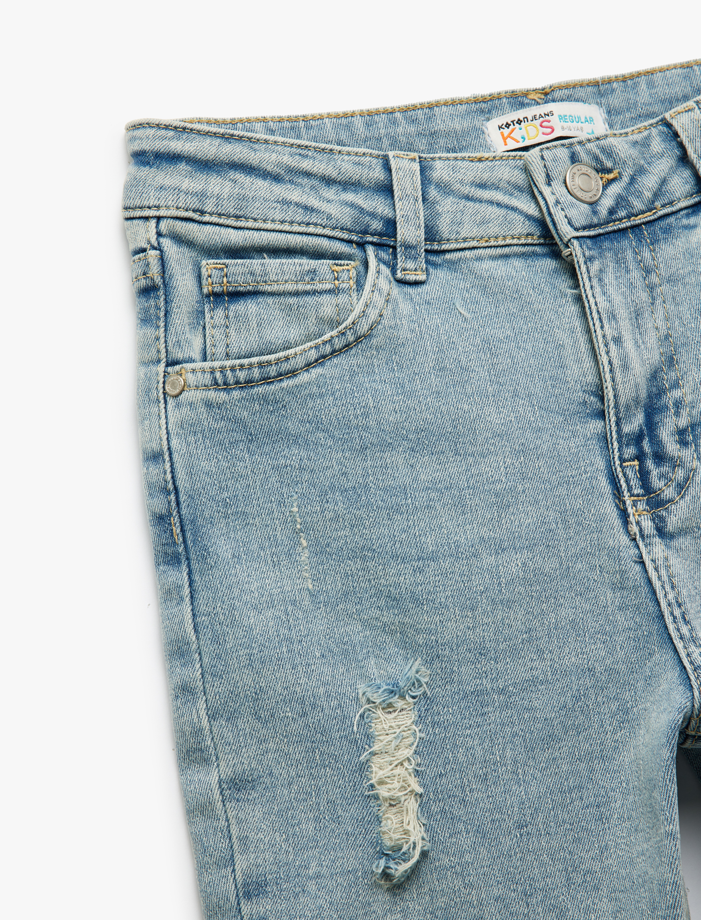  Erkek Çocuk Pamuklu Cepli Yıpratılmış Detaylı Denim Şort