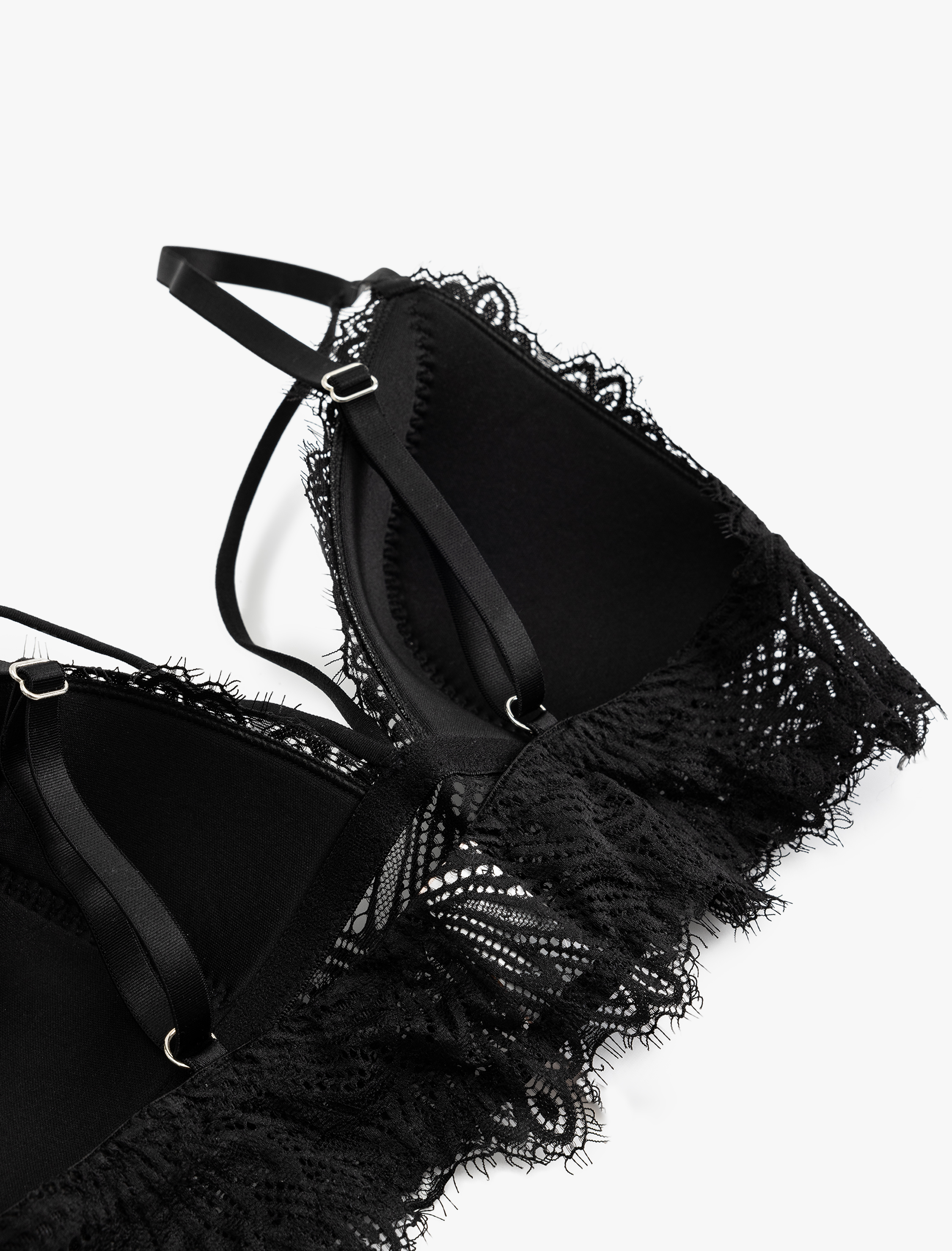   Çapraz Askı Detaylı Balensiz Dantelli Bralet Sütyen