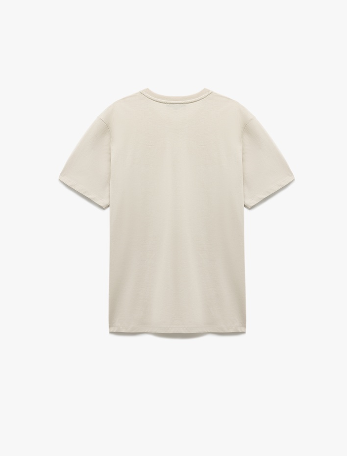  Pamuklu Kısa Kollu Regular Fit Bisiklet Yaka Baskılı T-Shirt