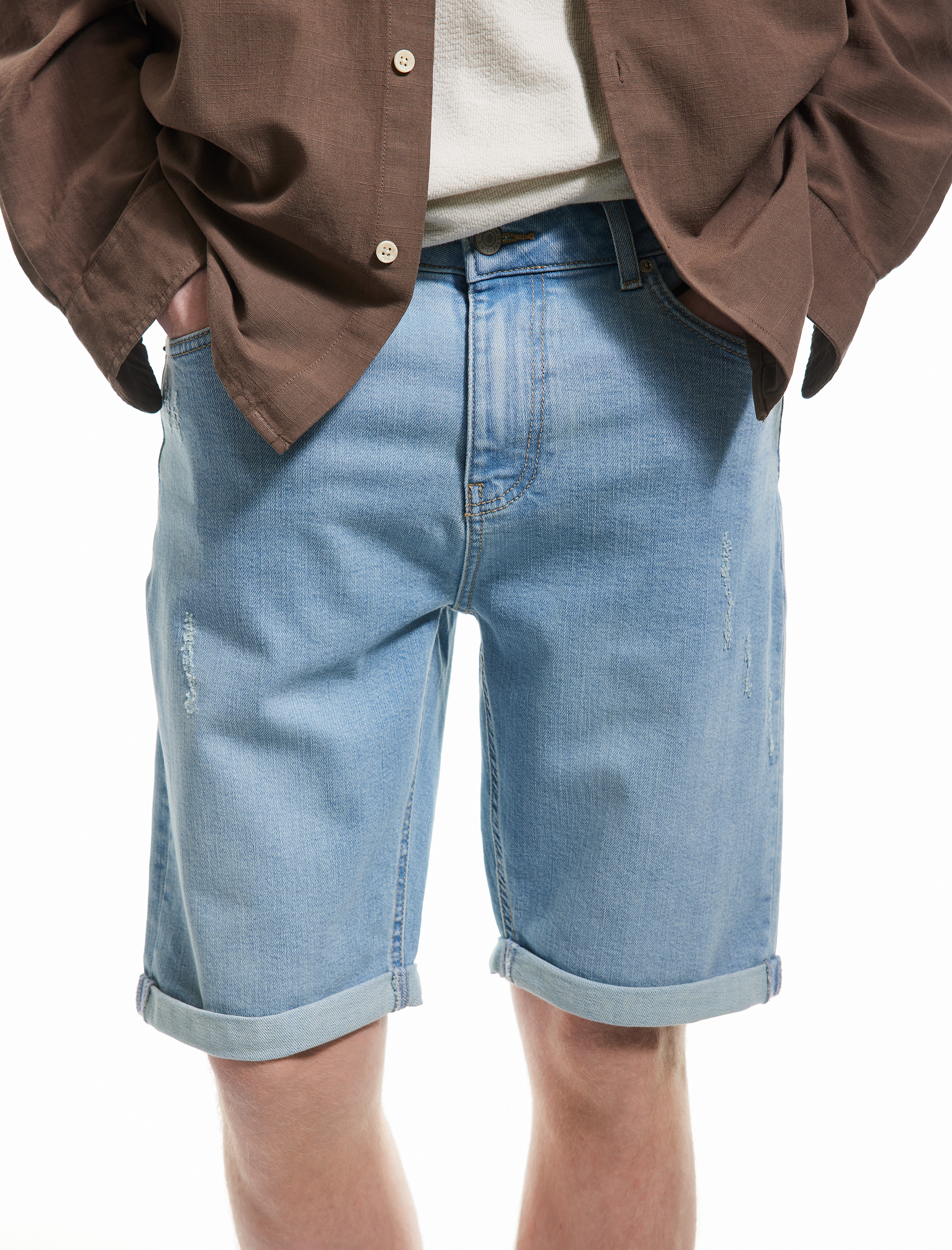   Pamuklu Katlamalı Paça Bermuda Slim Fit Denim Şort