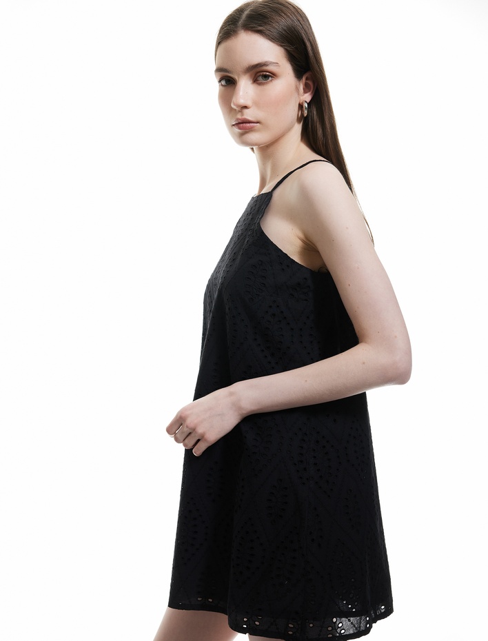  Pamuklu A Kesim Mini Halter Yaka İnce Askılı Fisto Elbise