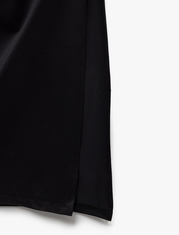 İnce Askılı Yan Pencere Detaylı Midi Bodycon Elbise_5