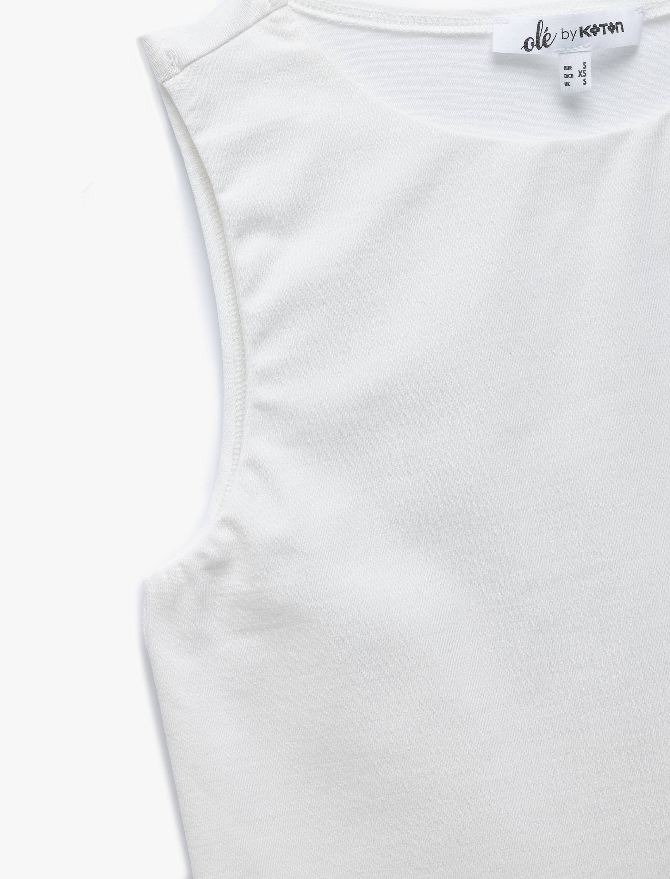   Bisiklet Yaka Kolsuz Dar Kesim Pamuklu Basic Crop Atlet