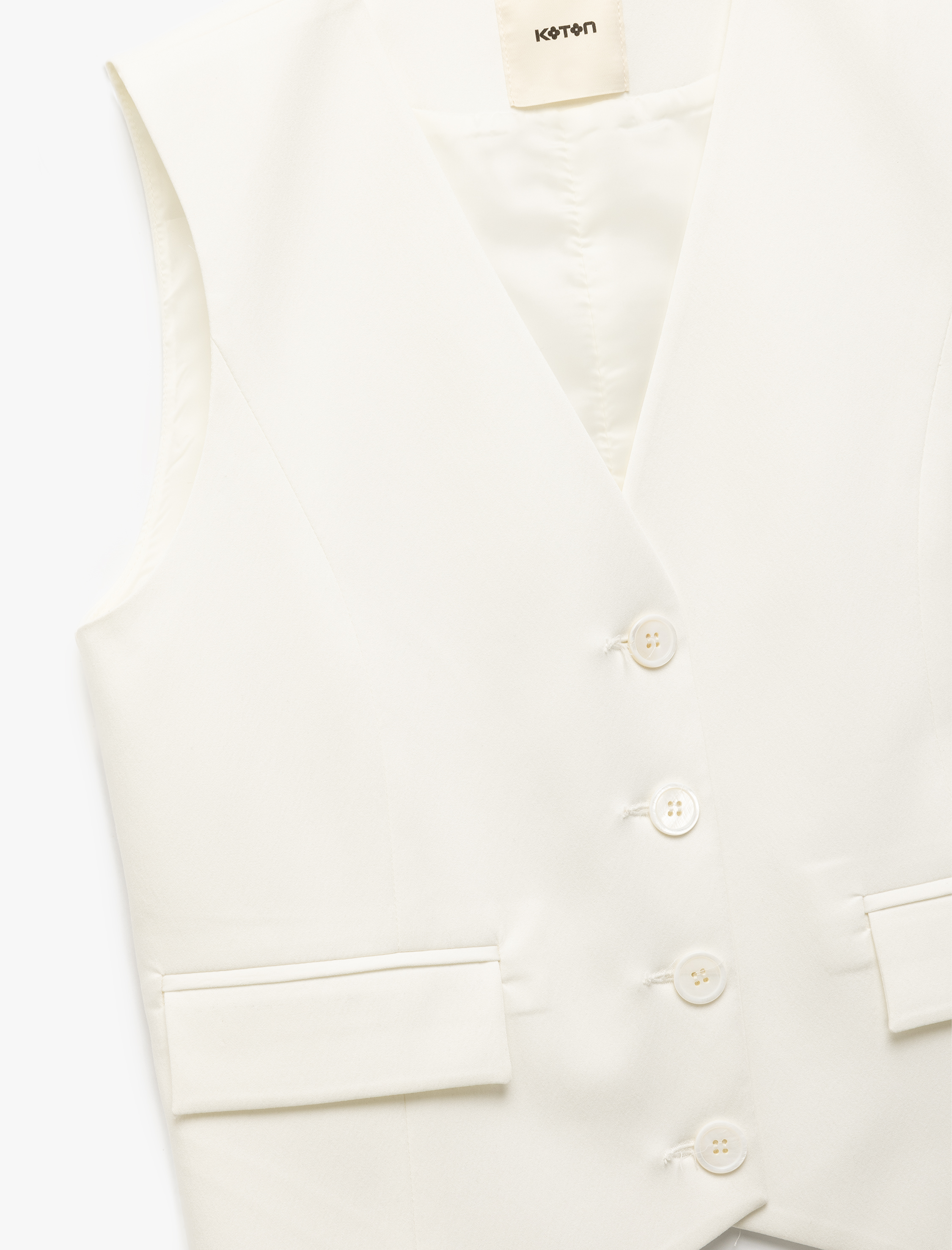   V Yaka Çift Cepli Düğmeli Blazer Yelek