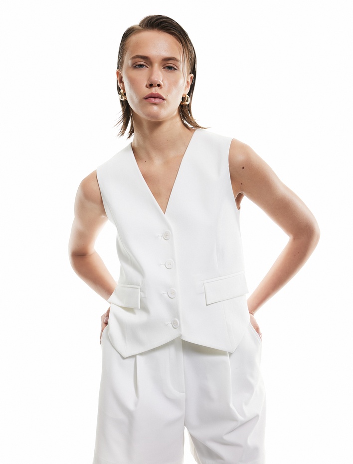  V Yaka Çift Cepli Düğmeli Blazer Yelek