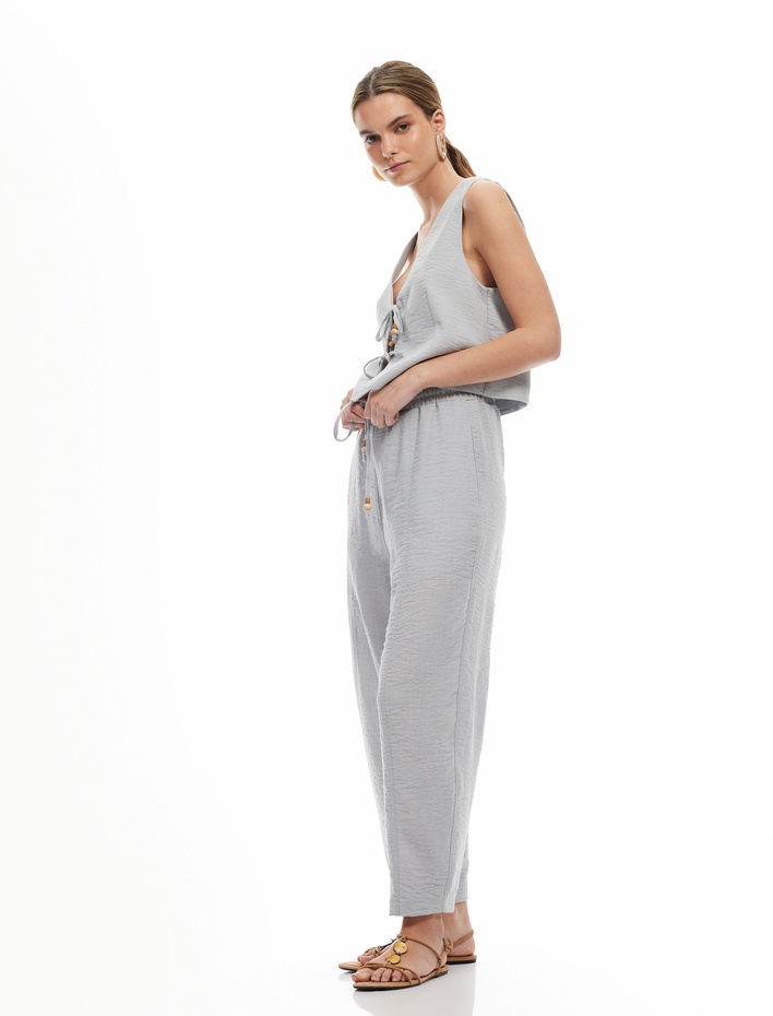  Önden Bağlama Detaylı V Yaka Crop Yelek