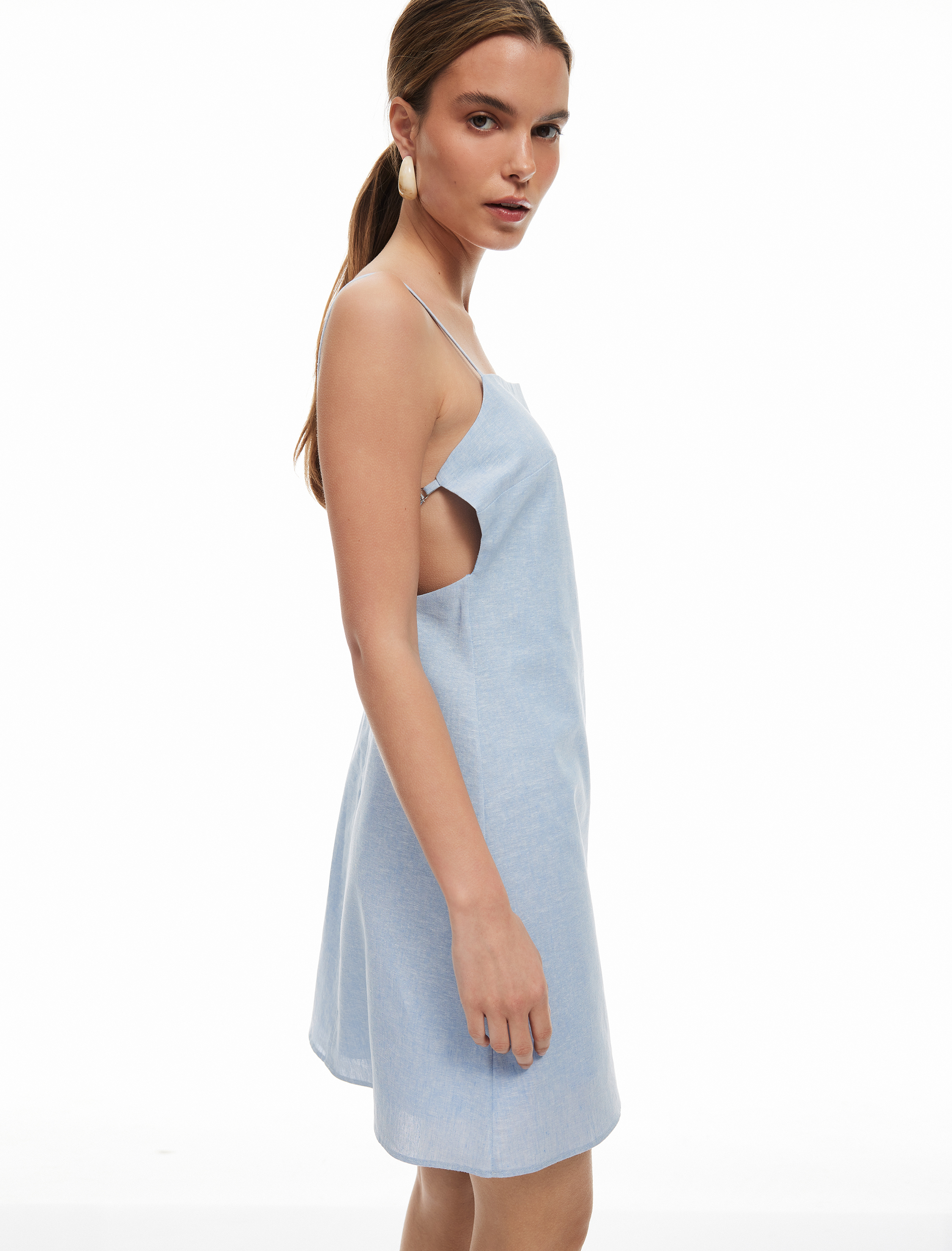 Arkası Dekolteli Keten Karışımlı İnce Askılı Kadın Mini Elbise