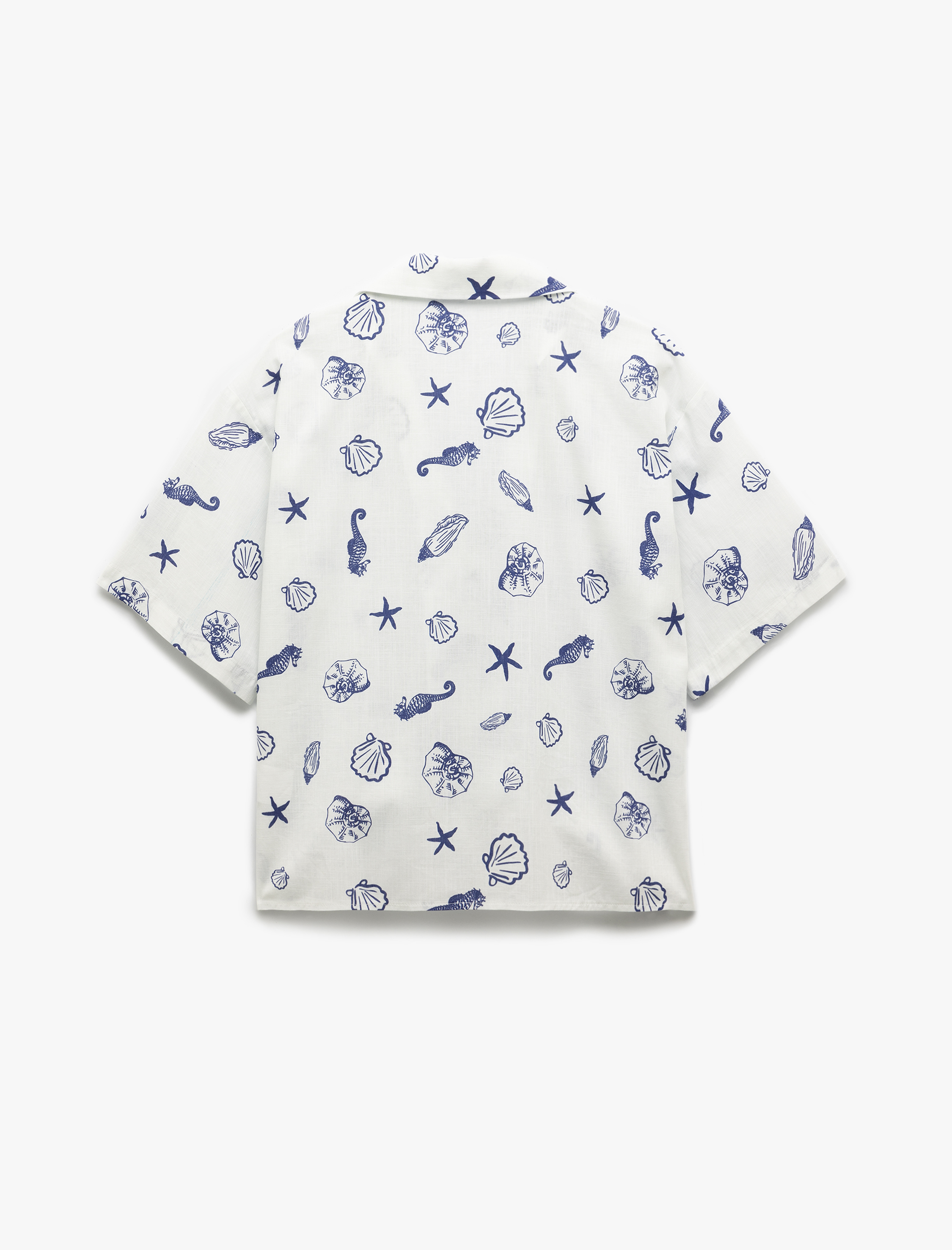   Devrik Yaka Kısa Kollu Deniz Kabuğu Detaylı Oversize Gömlek