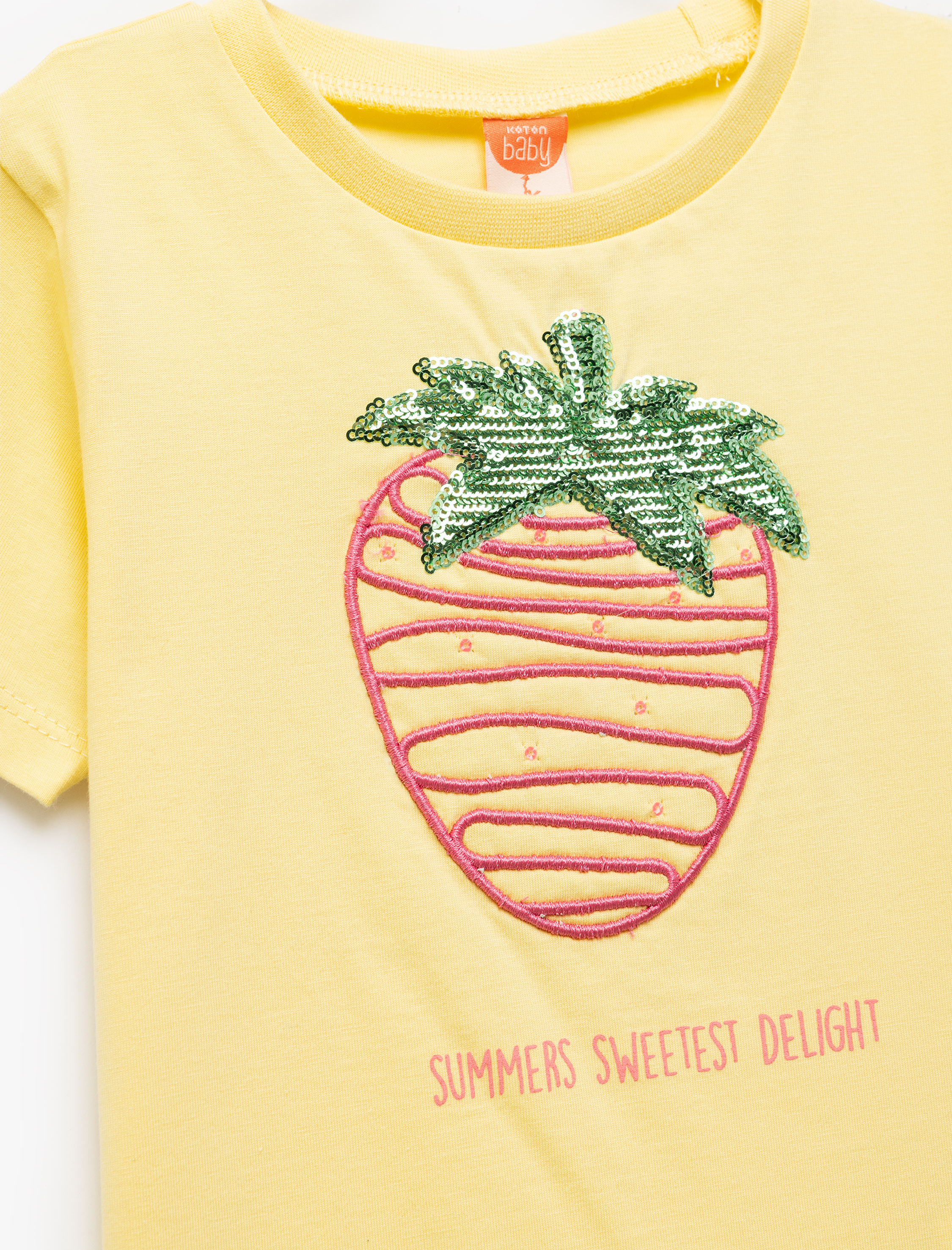  Kız Bebek Bisiklet Yaka Pamuklu Pullu İşlemeli Kısa Kollu Tişört