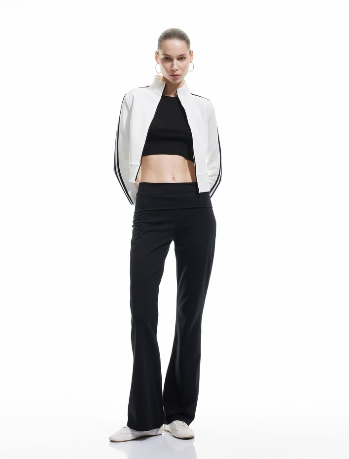  Pamuklu Dar Kesim Beli Katlı İspanyol Paça Eşofman Altı