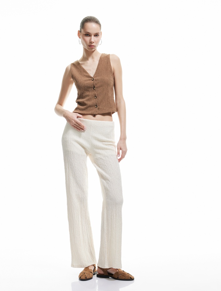  Bürümcük Dar Kalıp Düğmeli V Yaka Kolsuz Üst Bürümcük