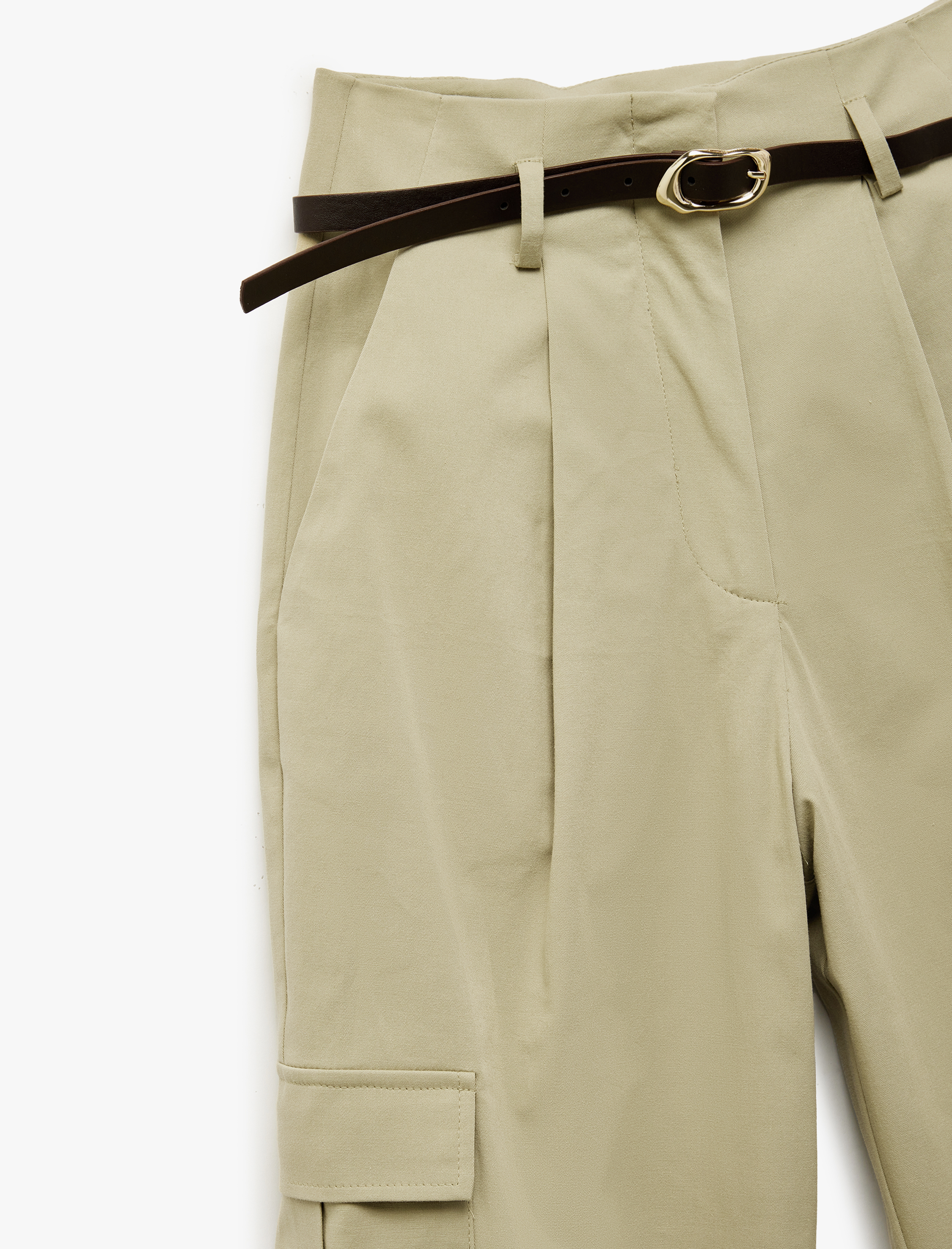 Pamuklu Yüksek Bel Kargo Cep Detaylı Kısa Jogger Pantolon