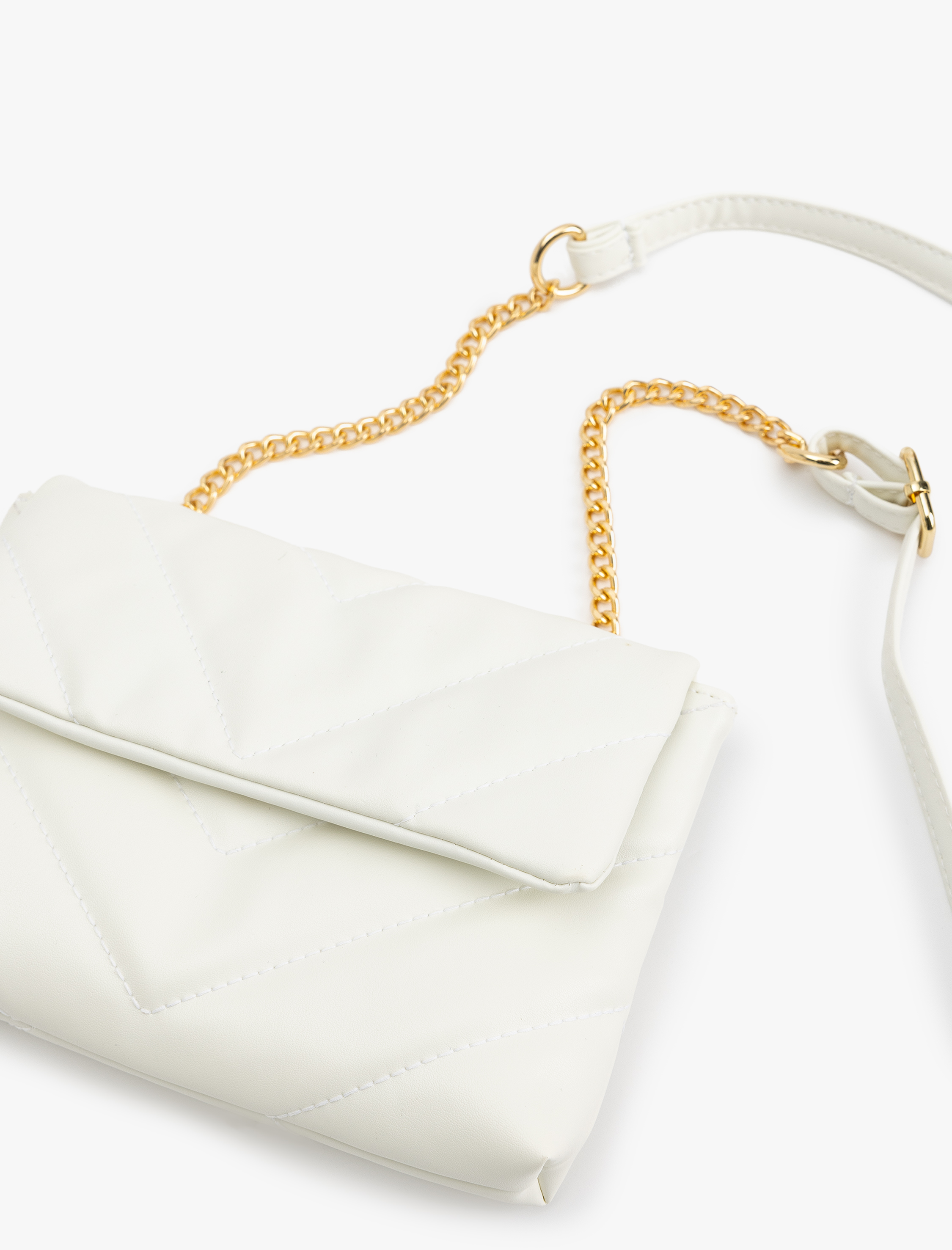  Kadın Kapitoneli Suni Deri Zincir Askılı Çapraz Çanta