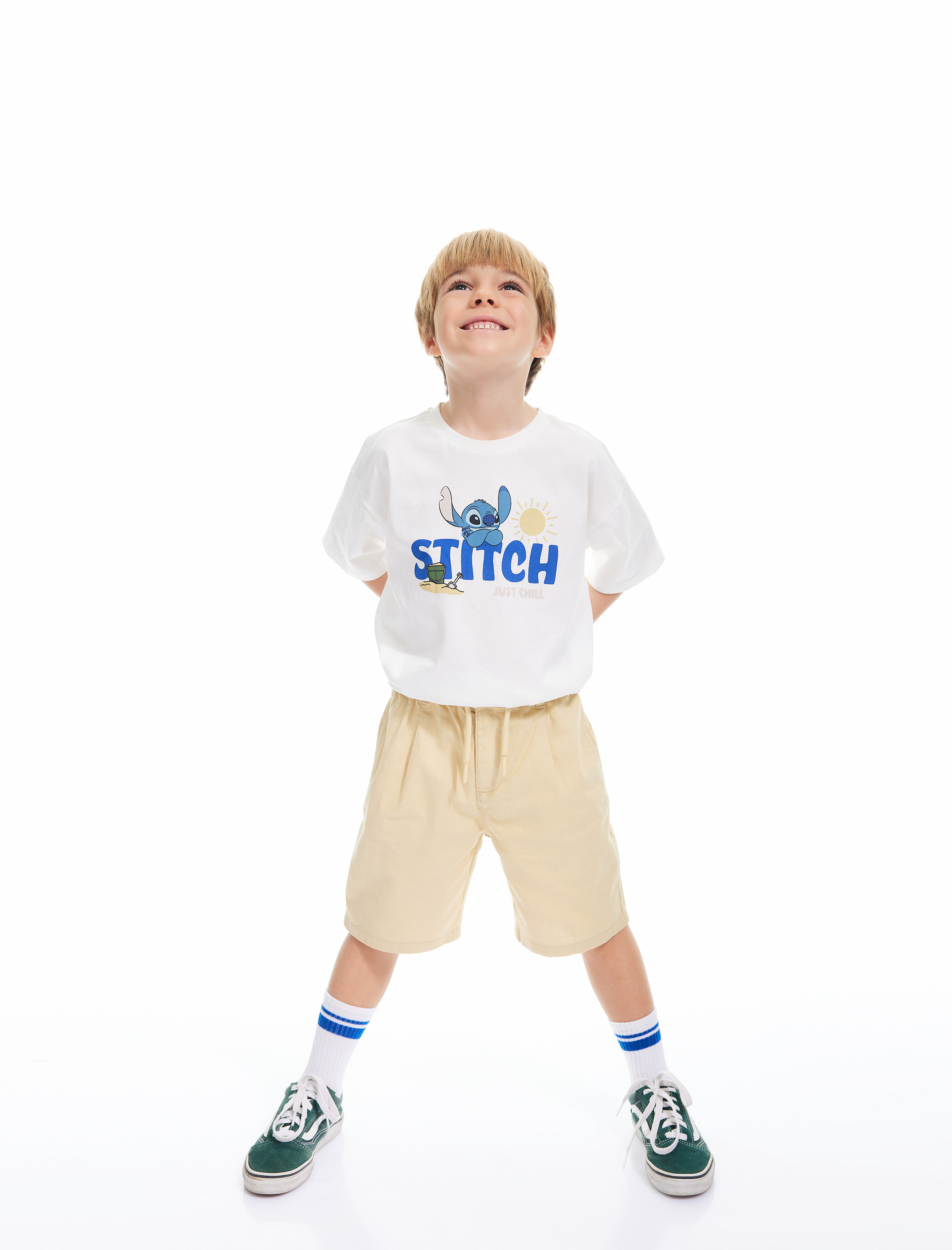  Erkek Çocuk Pamuklu Beli Lastikli Düğme Detaylı Basic Şort