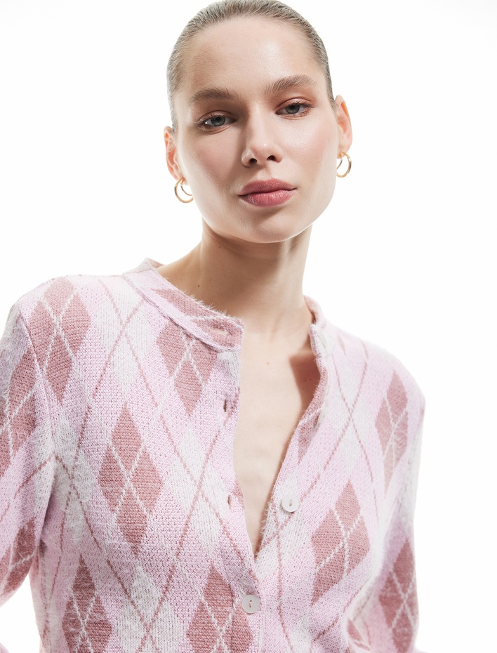  Baklava Desenli Yuvarlak Yaka Düğmeli Bisiklet Yaka Hırka