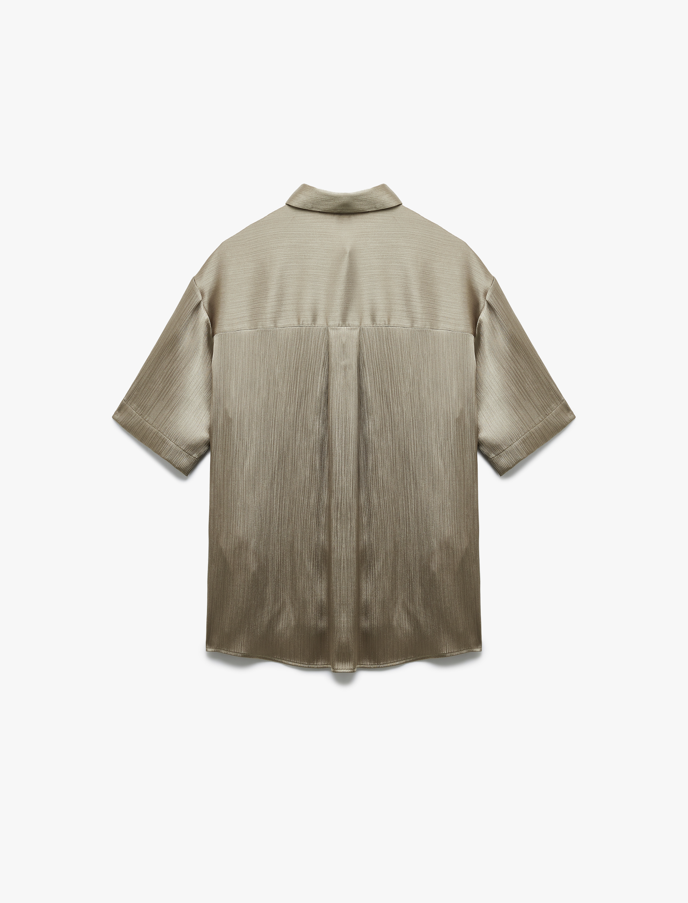   Kapaklı Cep Detaylı Kısa Kollu Saten Gömlek