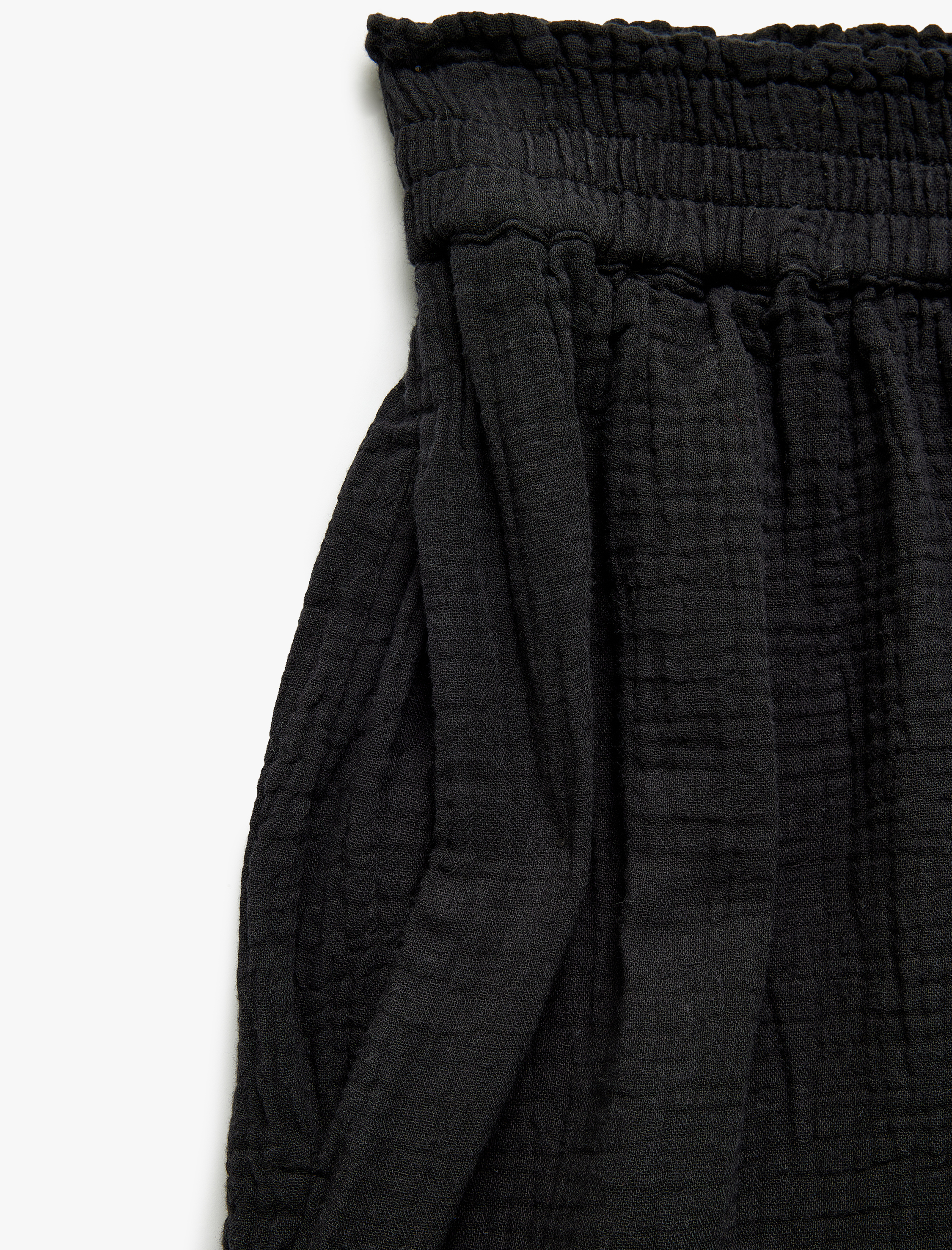   Lastikli Yüksek Bel Cepli Pamuklu Mini Müslin Şort