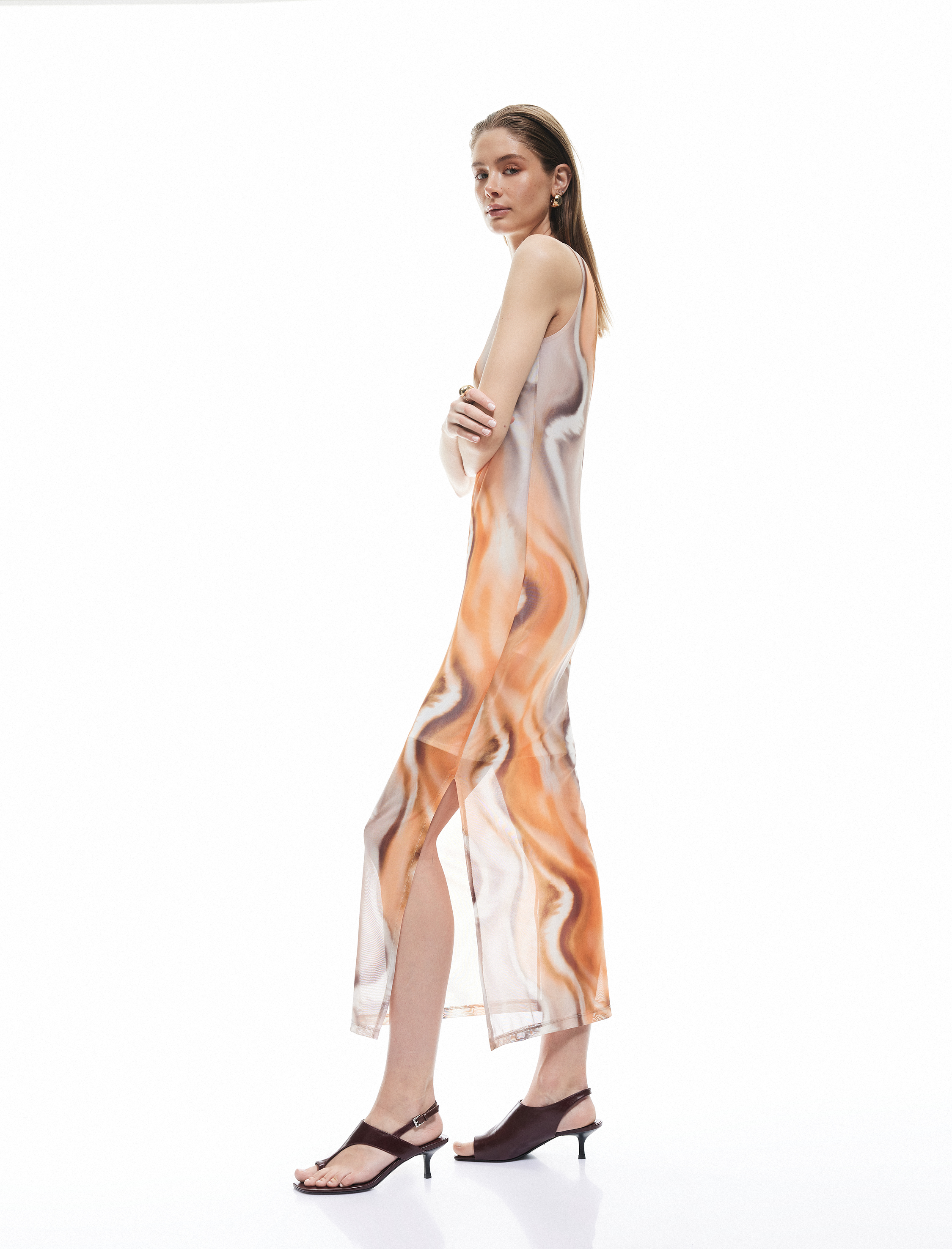   Koton X Sima Tarkan - Yarım Astarlı Desenli Bisiklet Yaka Kolsuz Midi Tül Elbise