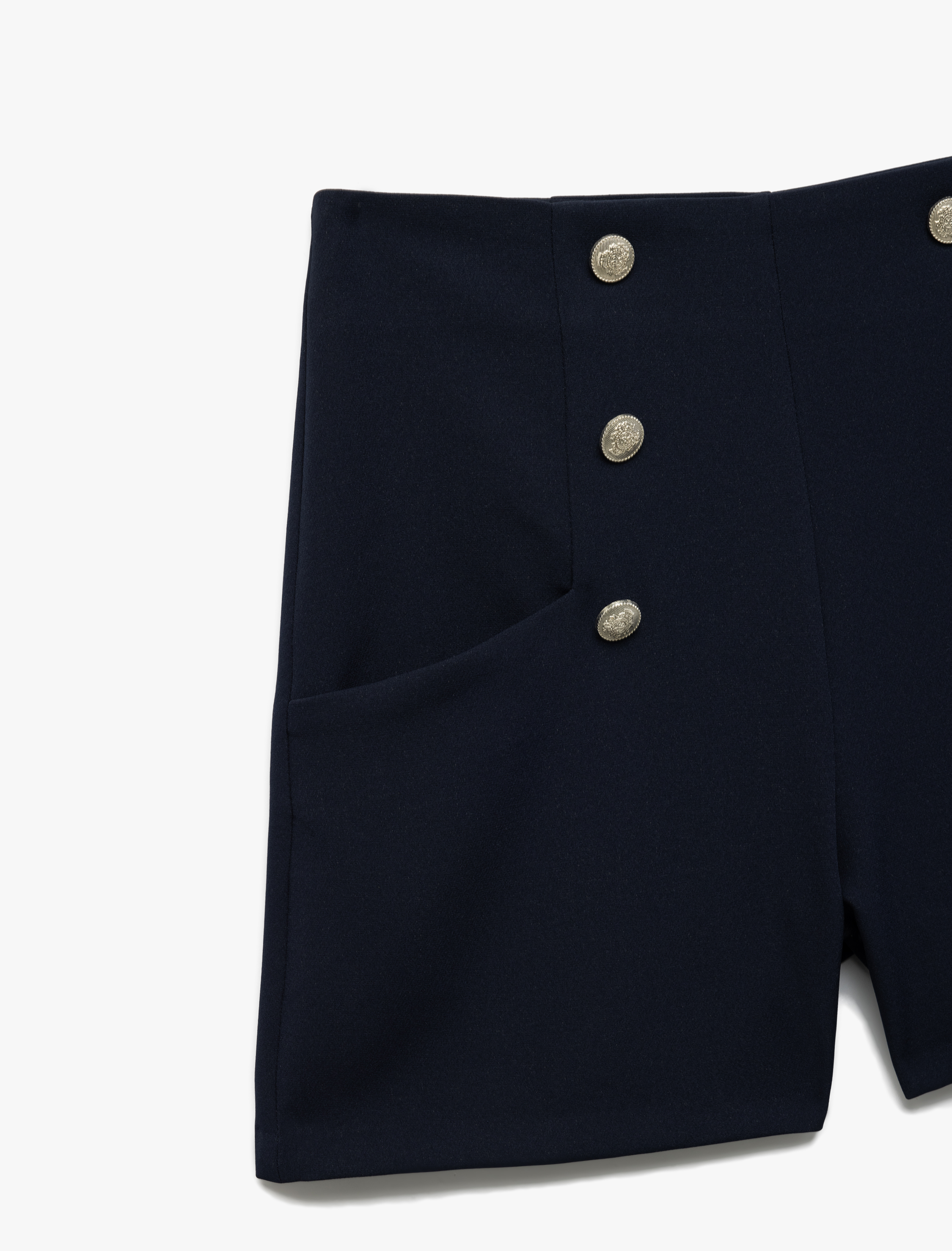   Koton X Sima Tarkan - Regular Fit Düğme Detaylı Mini Şort