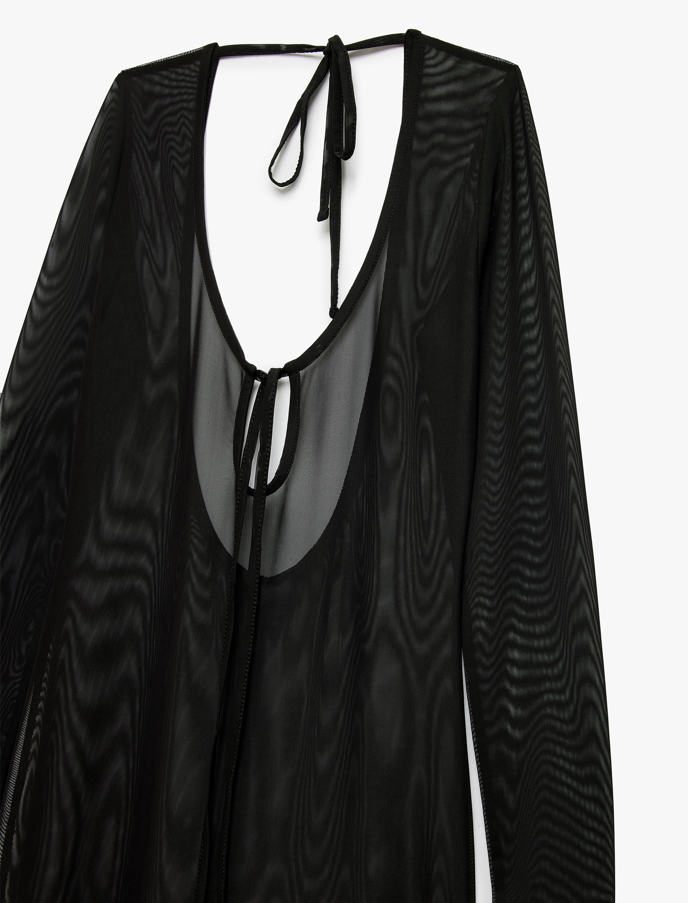   Derin V Yaka Bağlamalı Transparan Uzun Tül Plaj Elbisesi