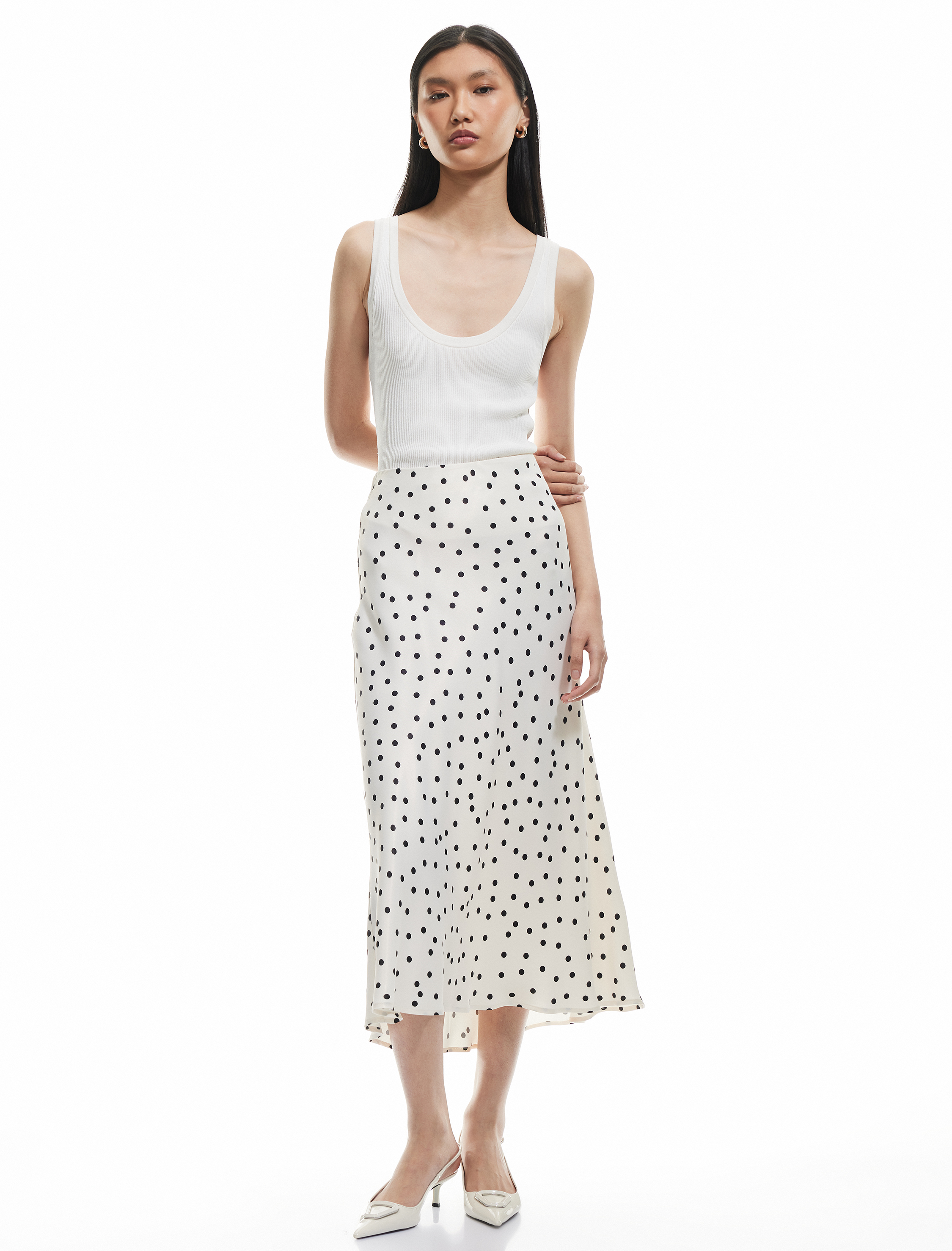   Standart Bel A Kesim Puantiyeli Saten Midi Etek