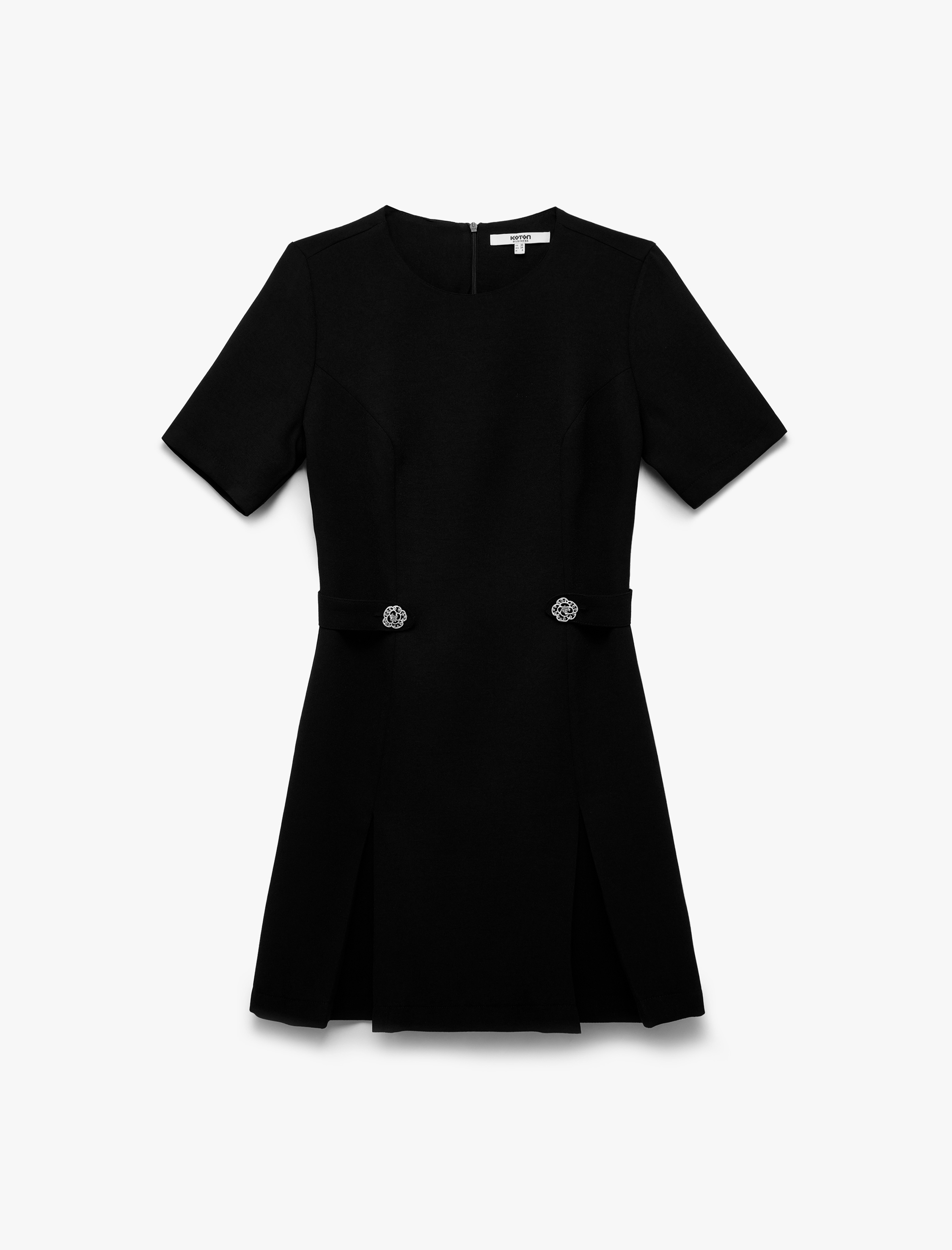   Düğmeli Yuvarlak Yaka Kısa Kollu A Kesim Diz Üstü Elbise