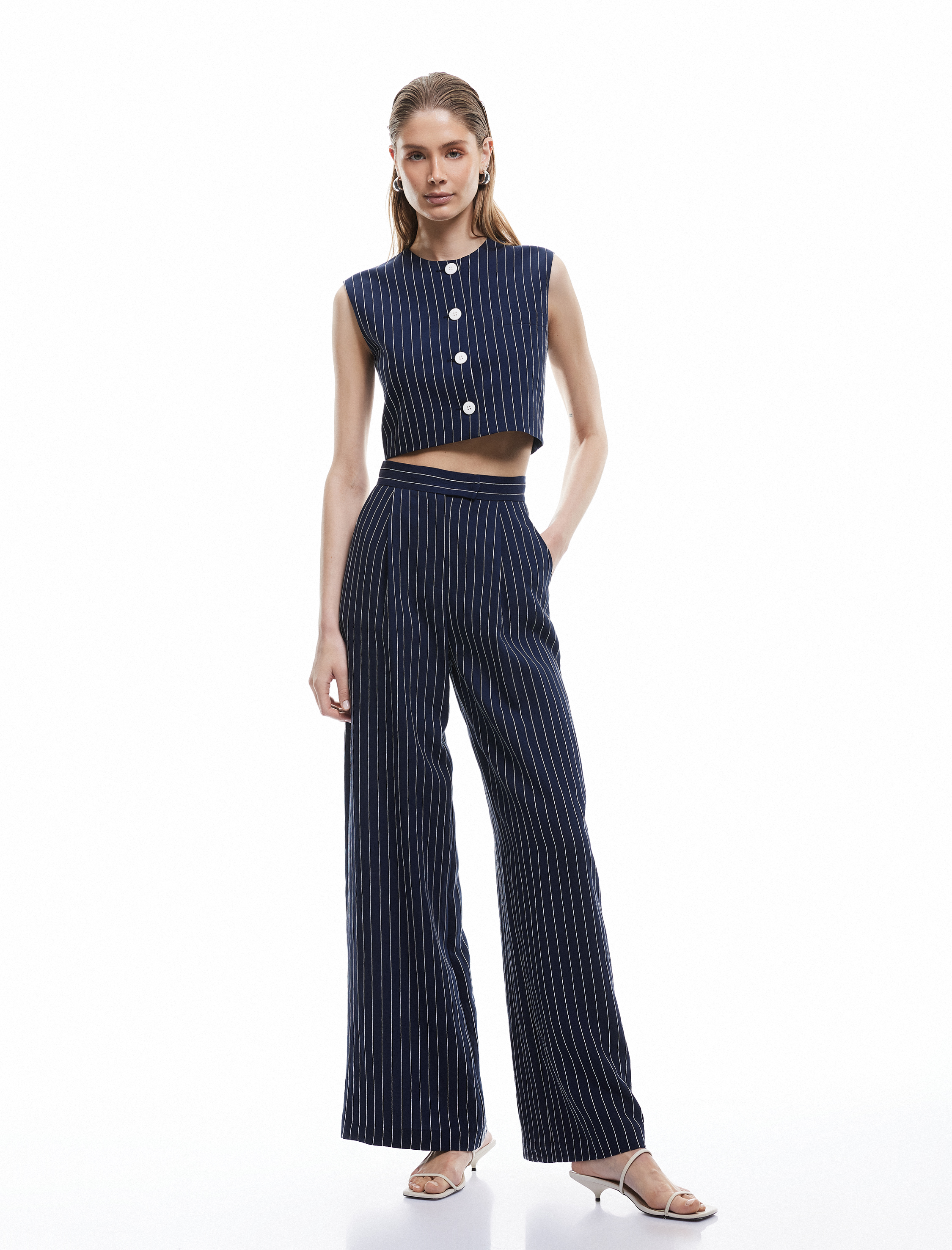   Koton X Sima Tarkan -  Viskon Kumaş Cepli Geniş Paça Palazzo Pantolon