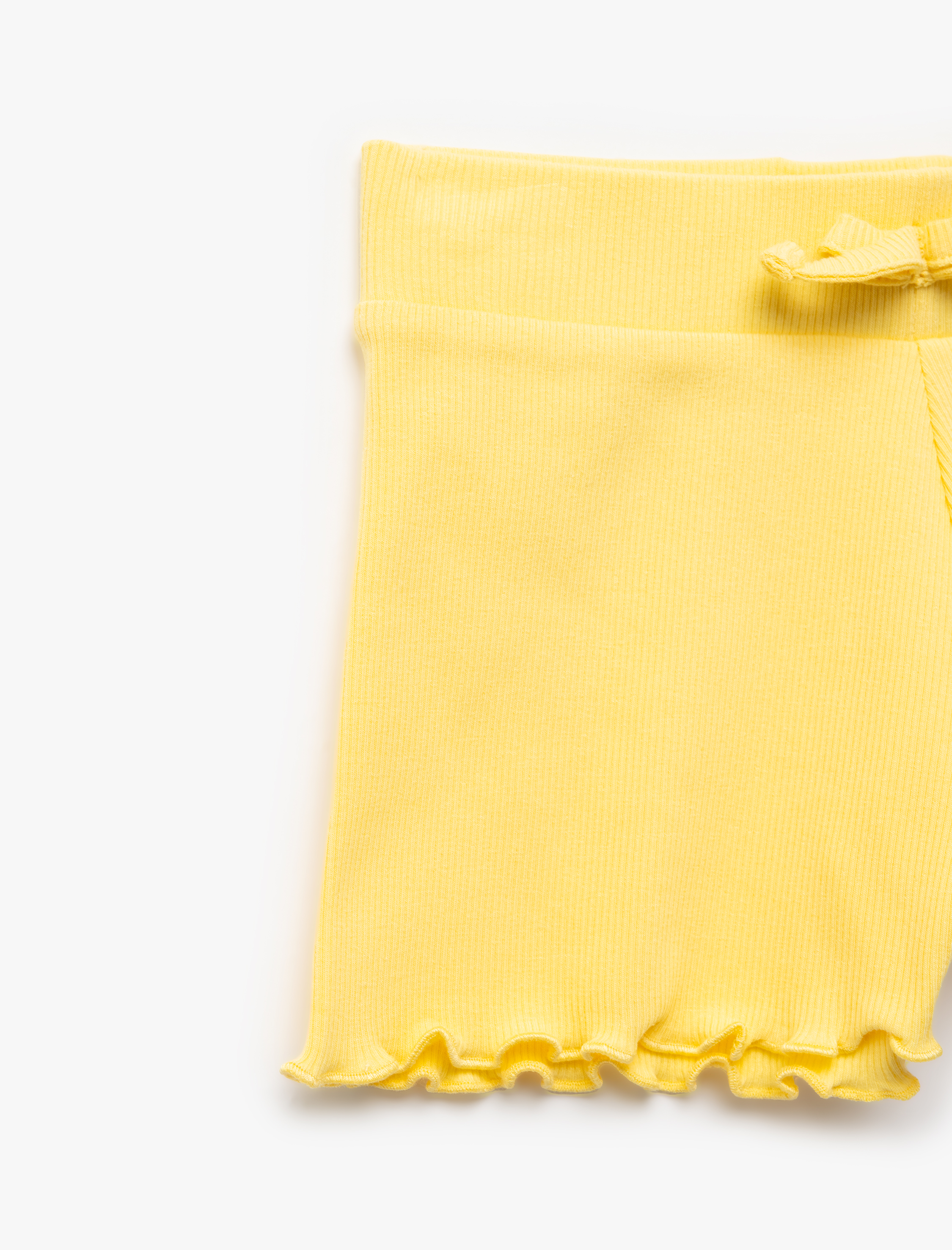  Kız Çocuk Kaşkorse Pamuklu Fiyonklu Mini Şort