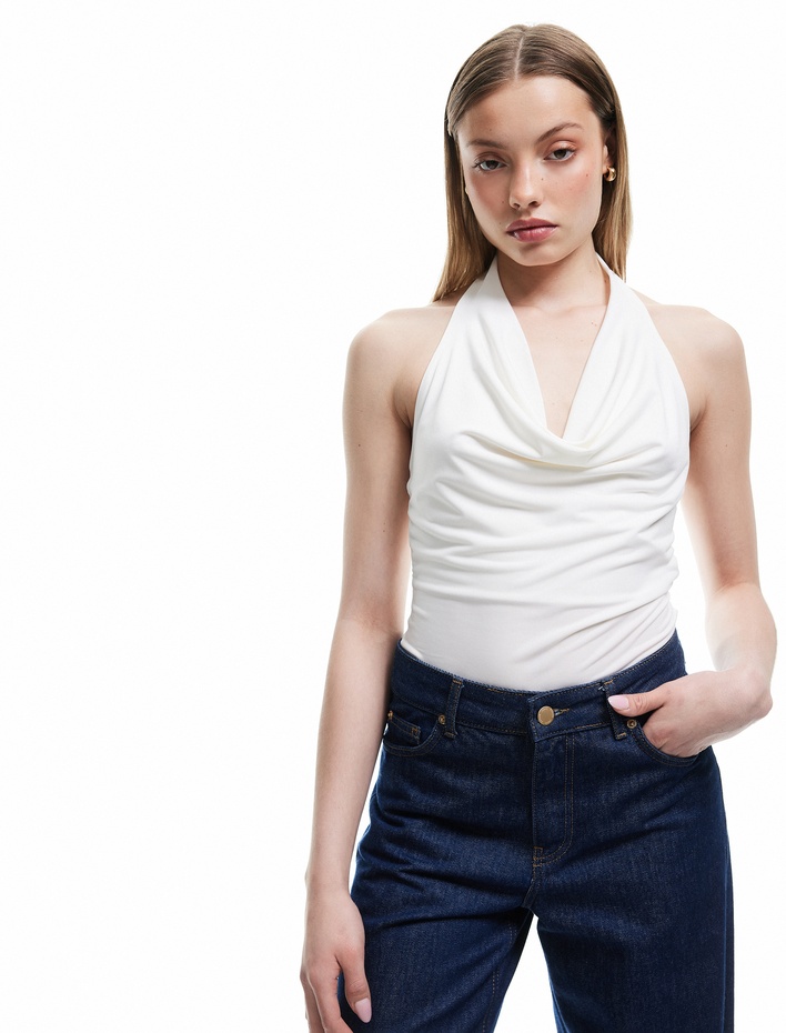  Degaje Yaka Kolsuz Slim Fit Bluz