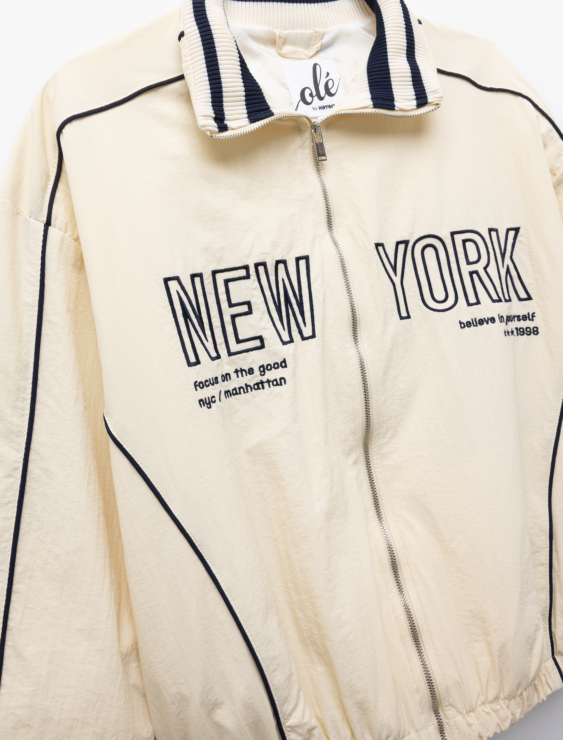 Gömlek Yaka Fermuarlı Kolej Temalı Baskılı Oversize Bomber Ceket