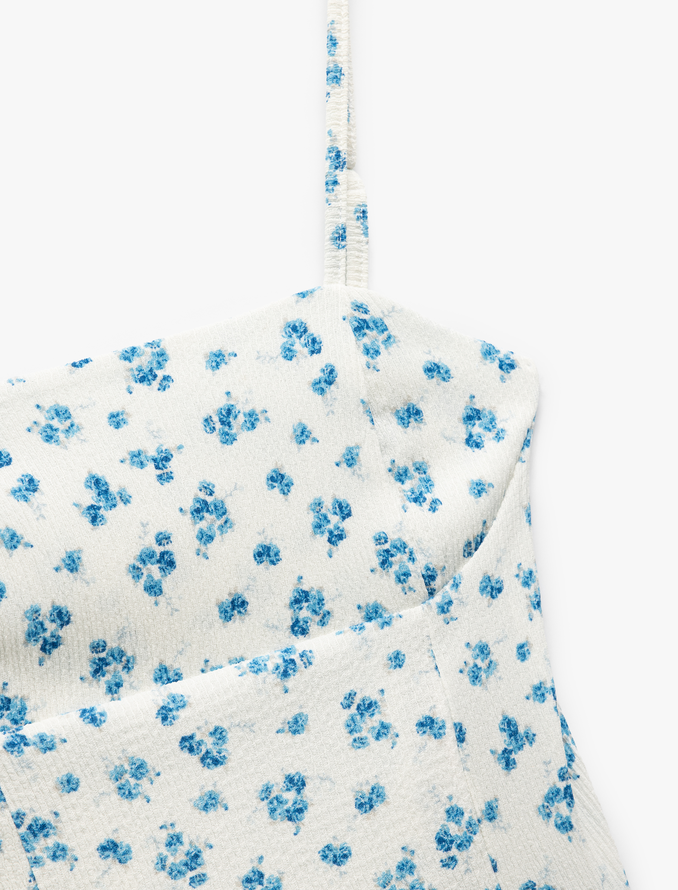   Bürümcük İp Askılı Çiçekli Dar Kesim Crop Üst